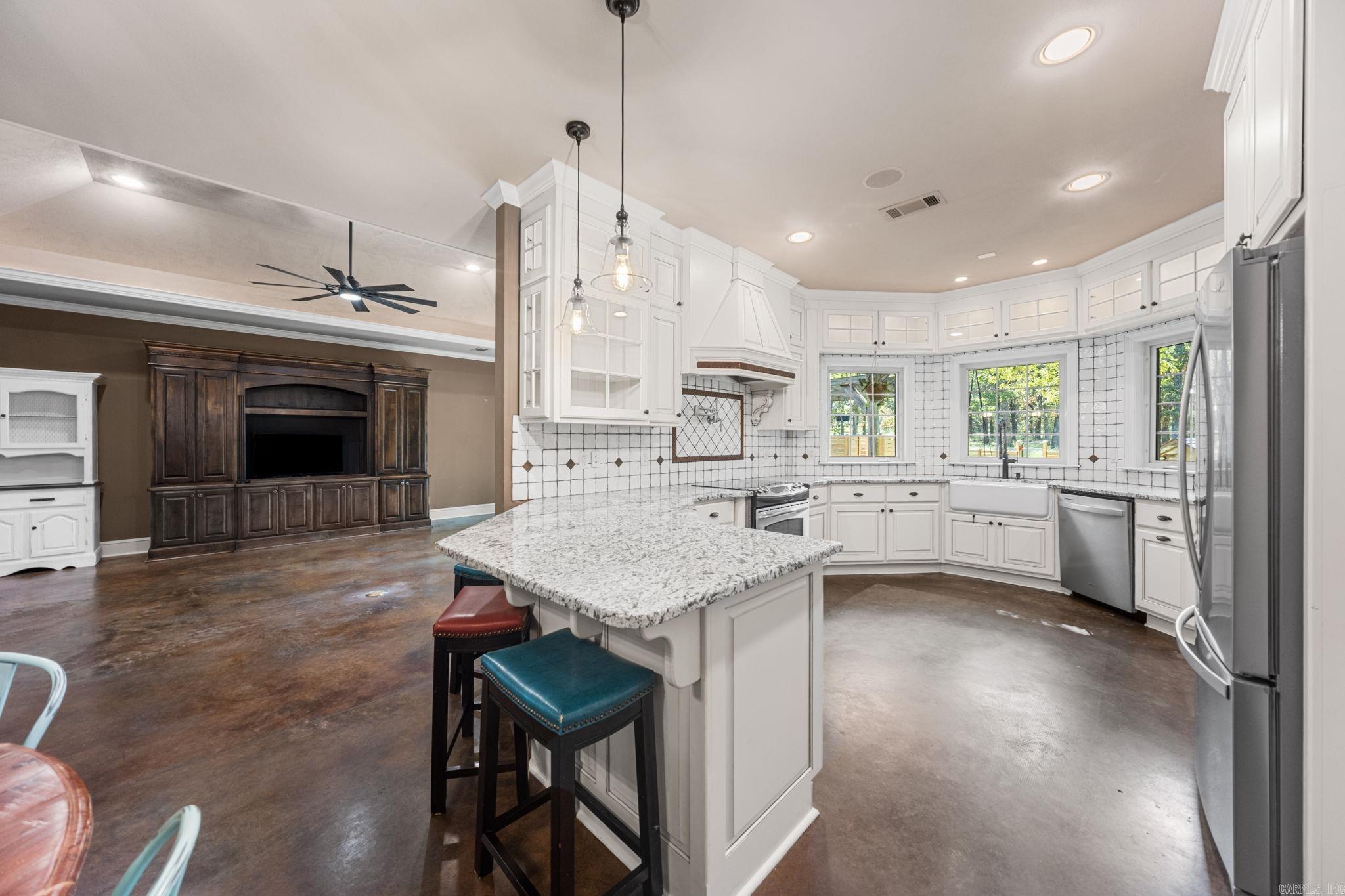 251 Bartell Road Property Photo 20