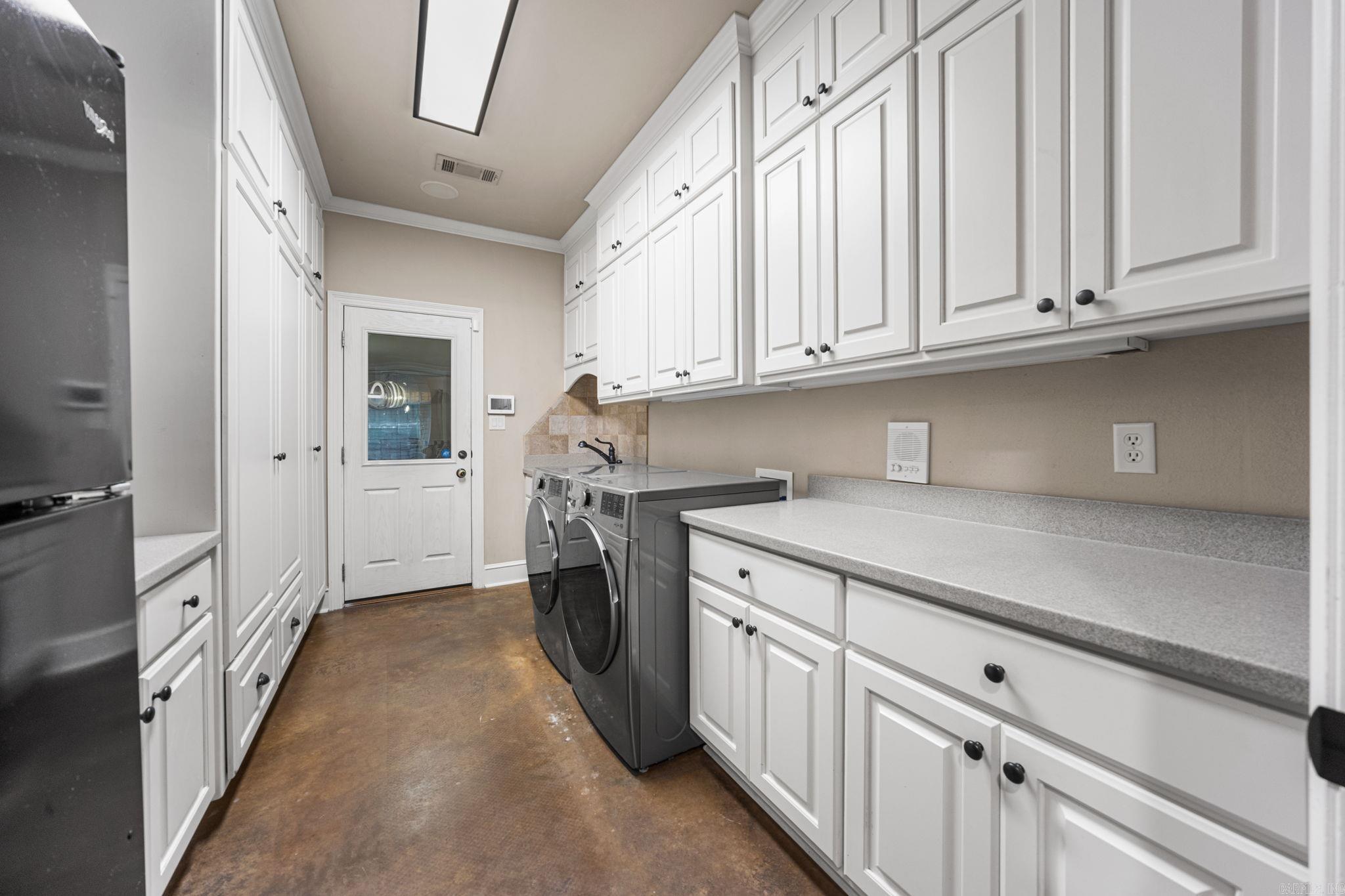 251 Bartell Road Property Photo 36