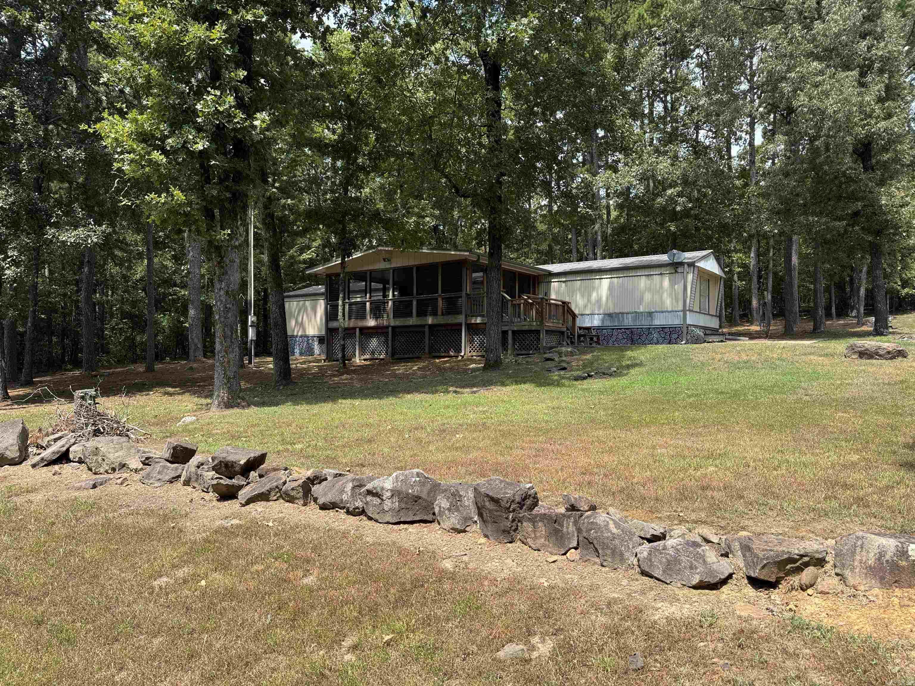 1950 Northshore Drive Property Photo 31
