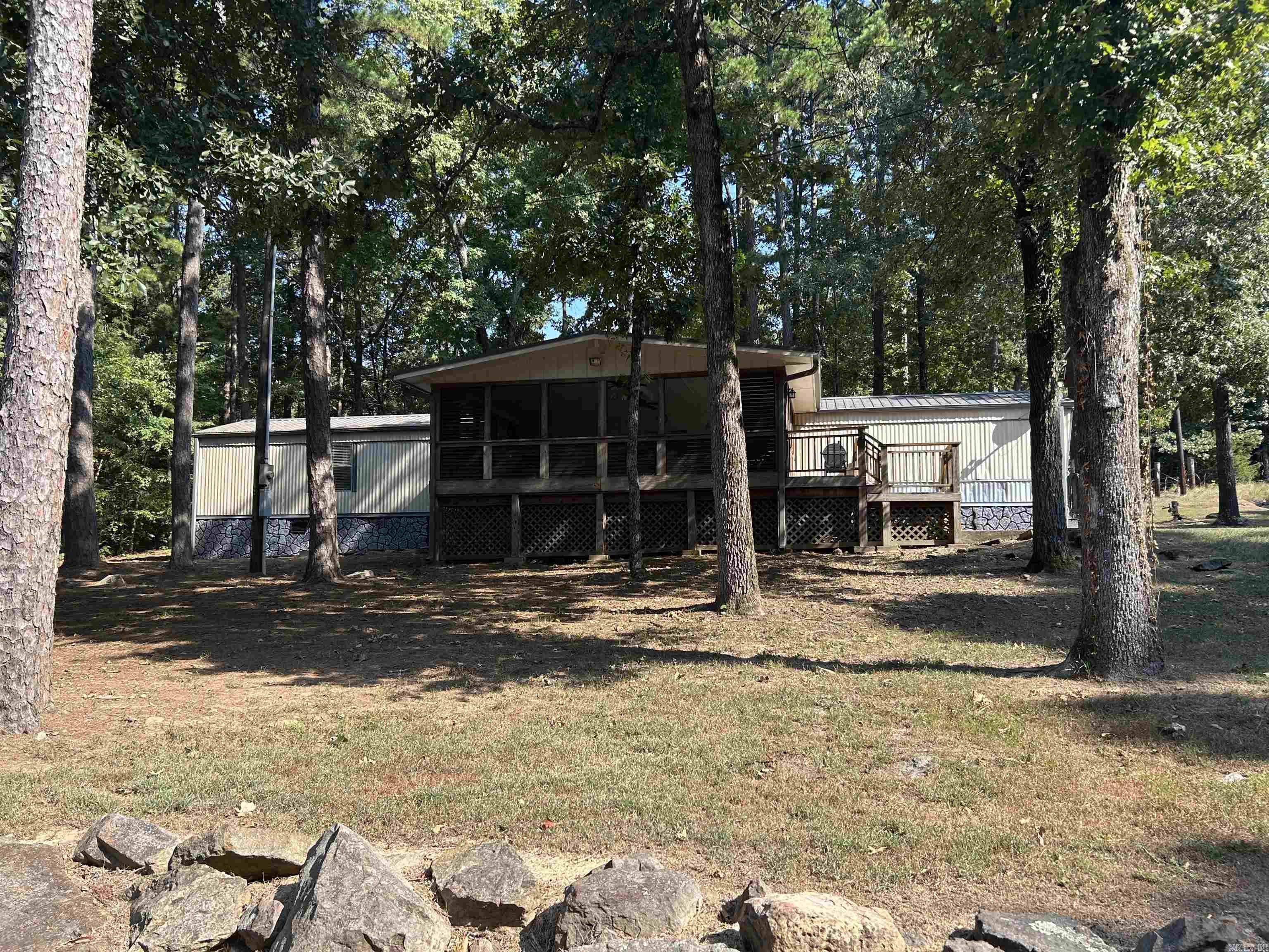 1950 Northshore Drive Property Photo 42