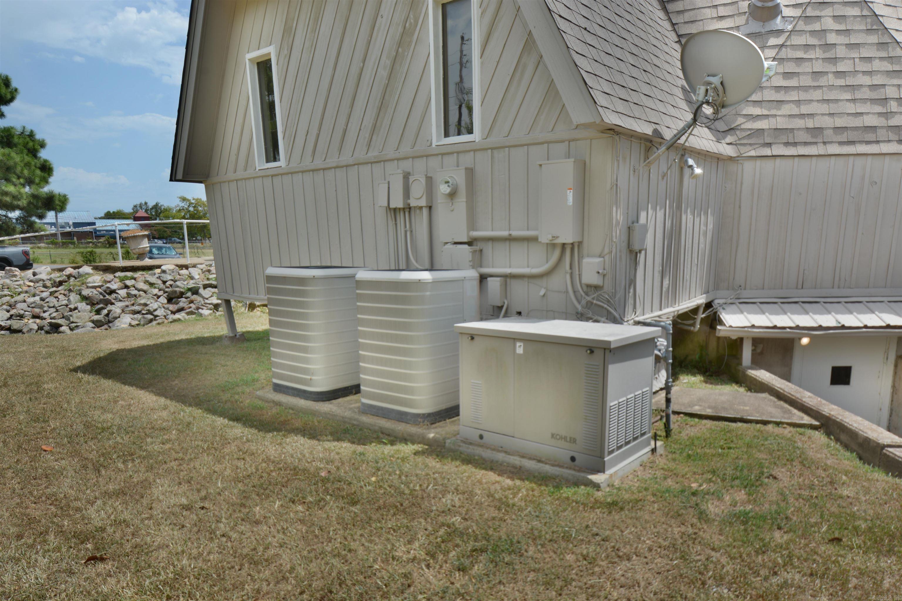 101 Doris Court Property Photo 10