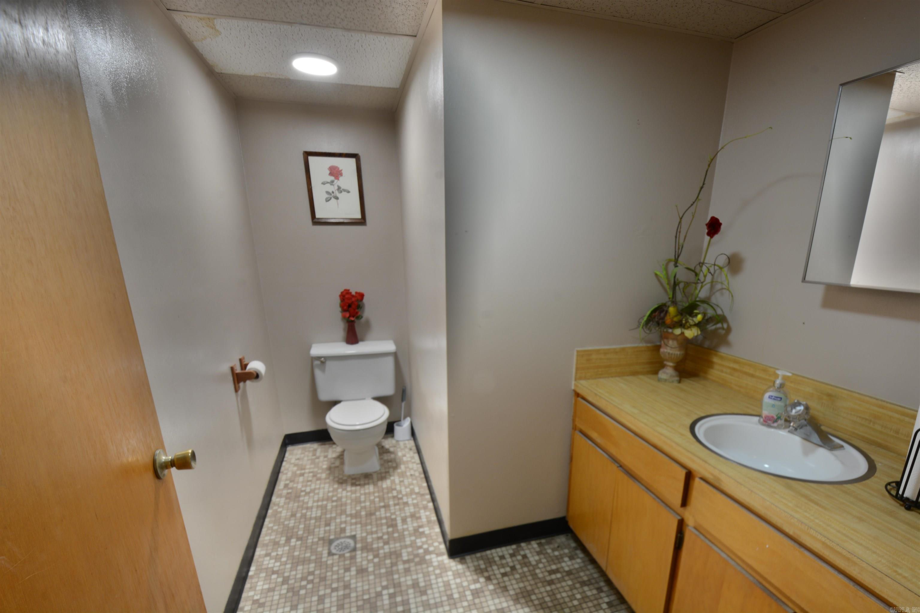 101 Doris Court Property Photo 18