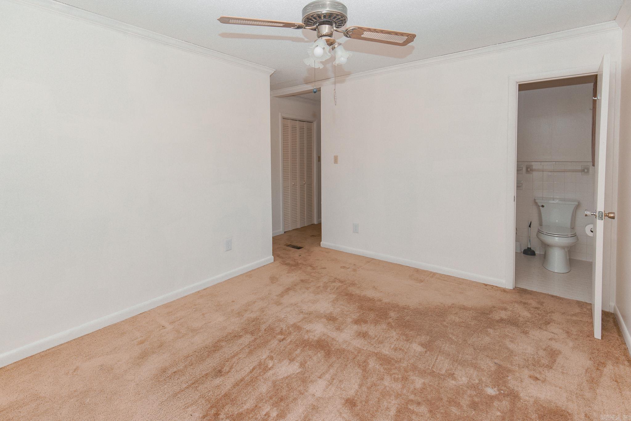 1000 N Arch Street Property Photo 21