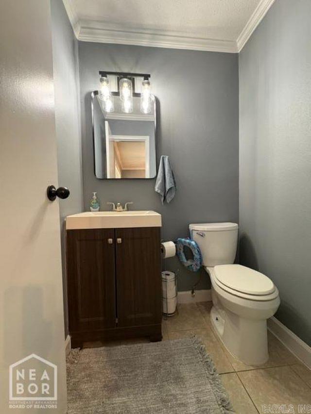 704 Lunsford Road Property Photo 13