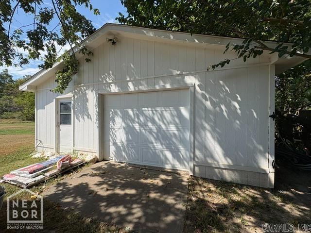 704 Lunsford Road Property Photo 17