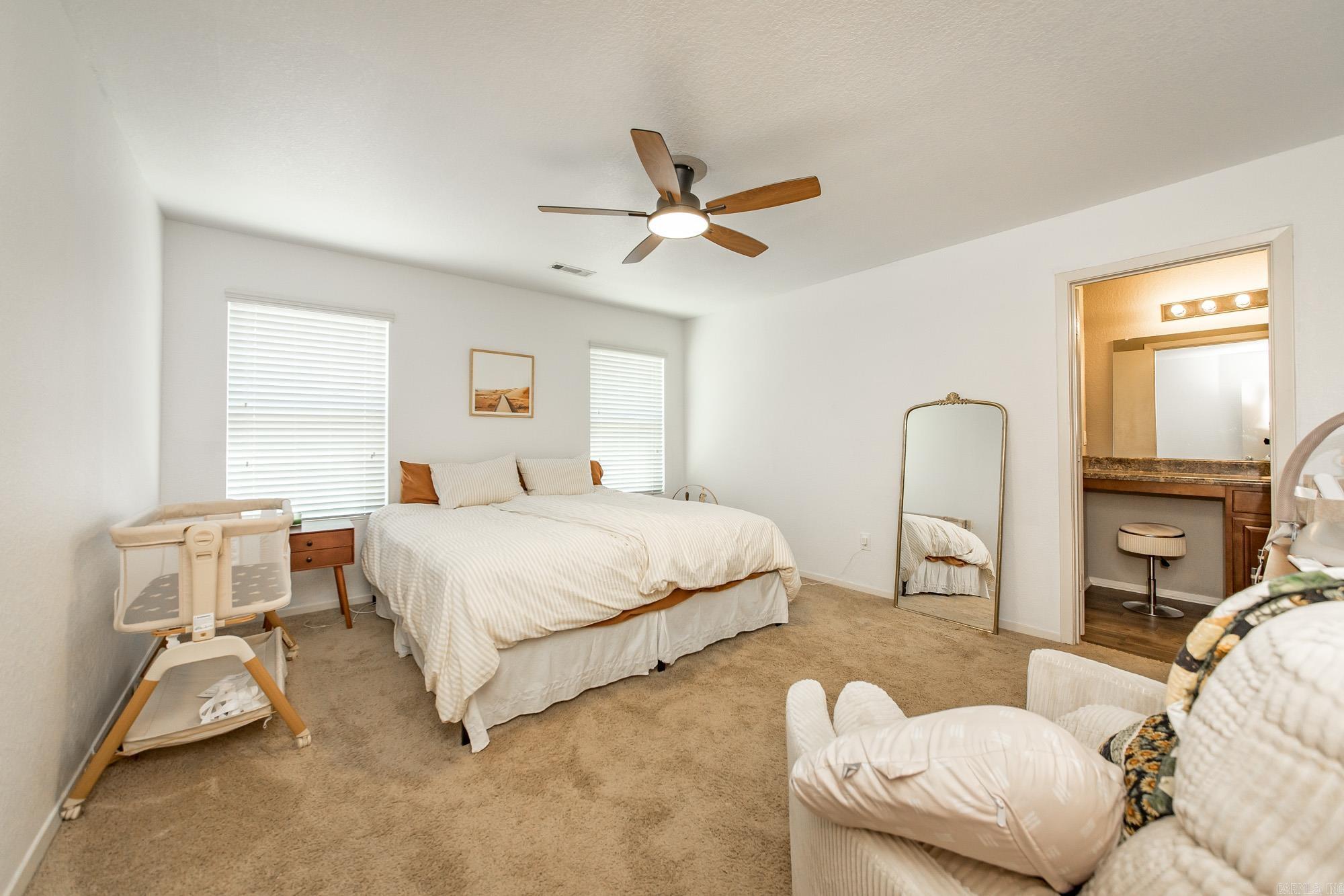 16 Oakland Circle Property Photo 13