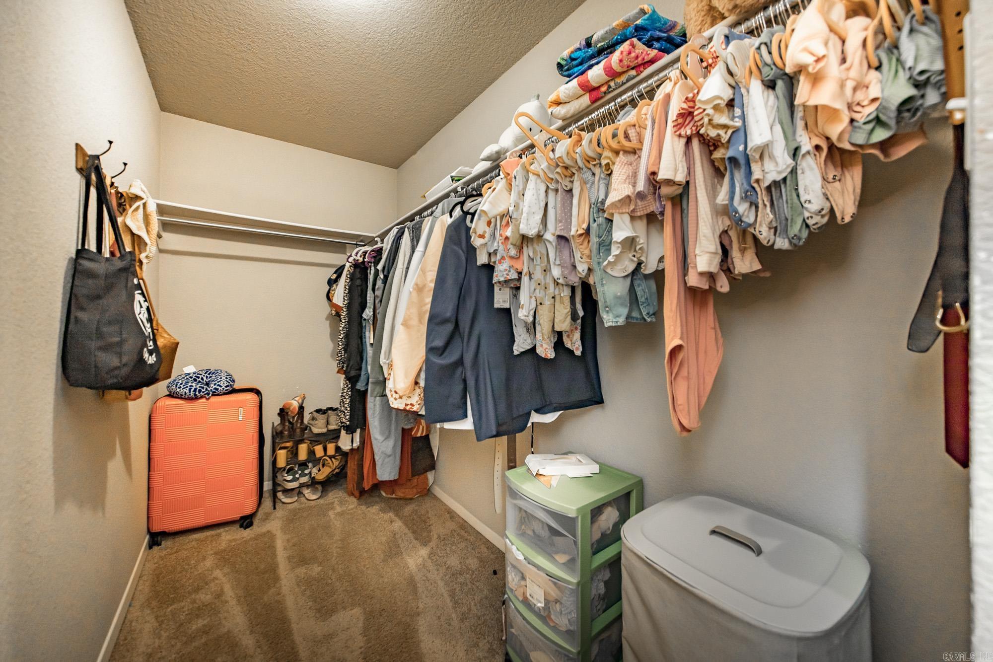 16 Oakland Circle Property Photo 16