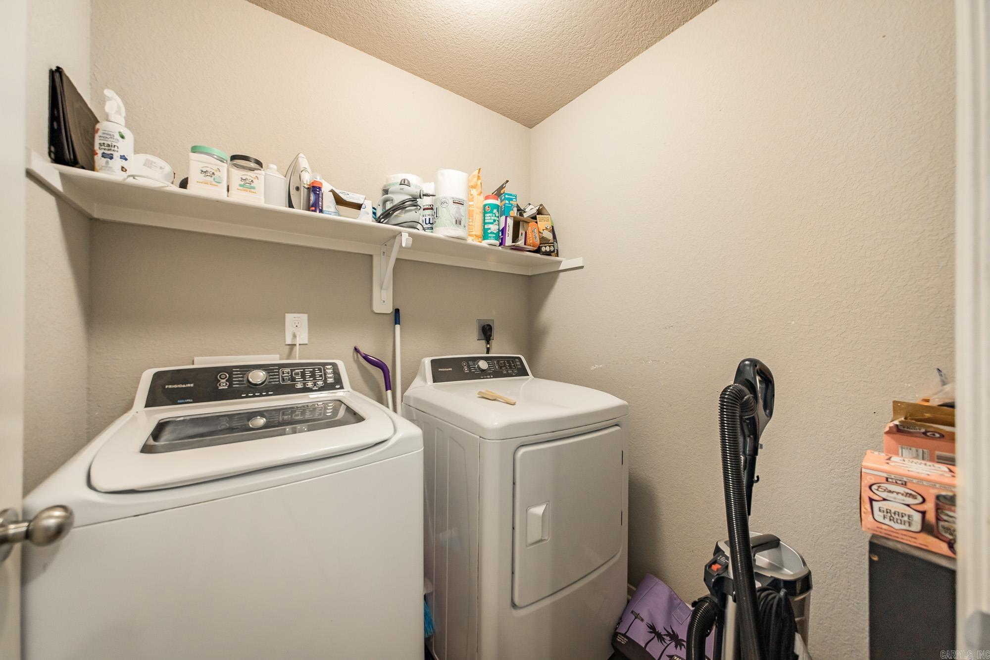 16 Oakland Circle Property Photo 22