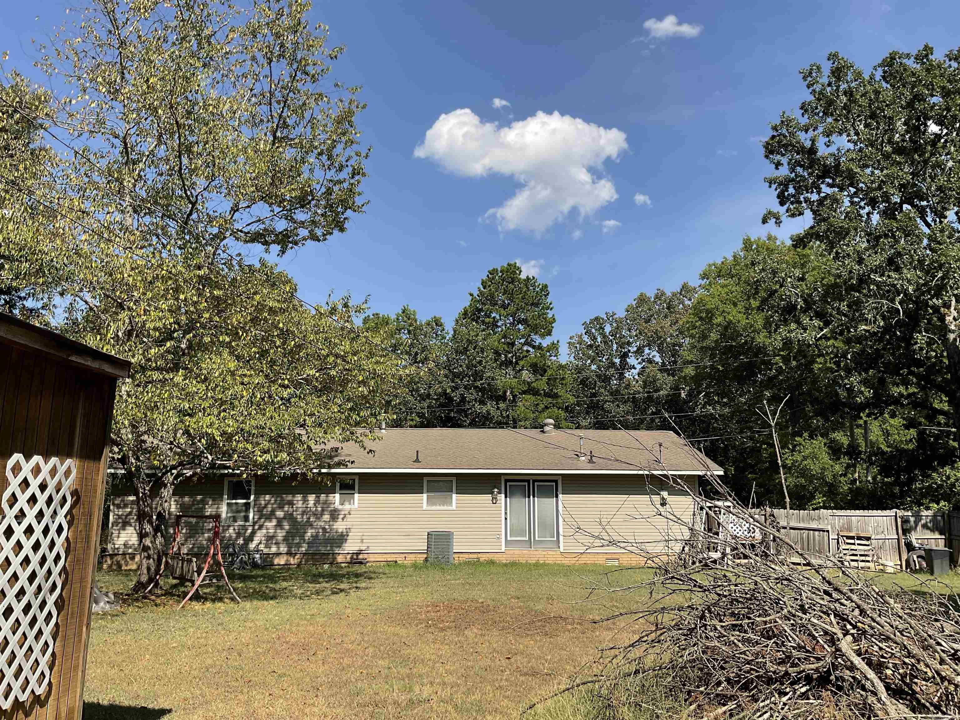 345 Terry Lane Property Photo 4