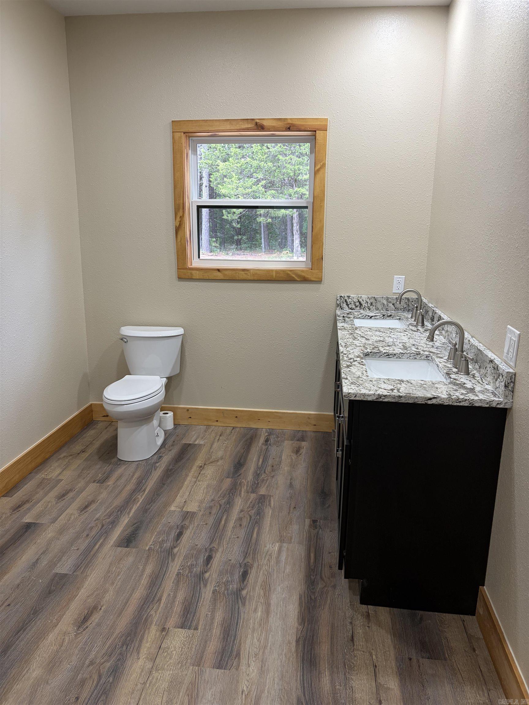 5618 Byron Road Property Photo 24