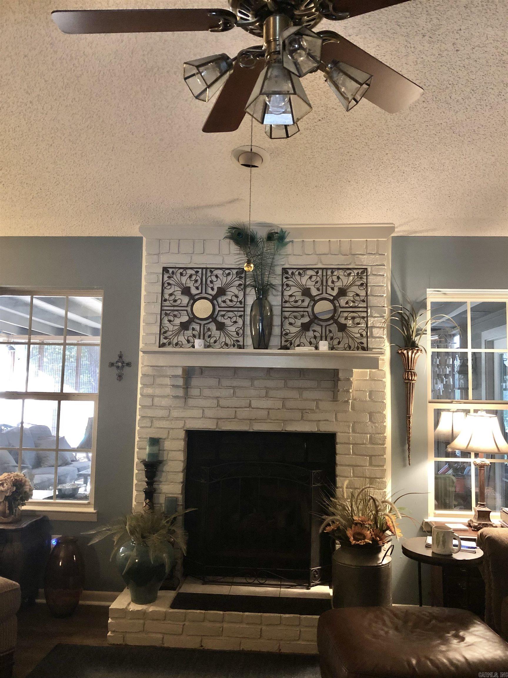 7701 Oak Ridge Property Photo 3