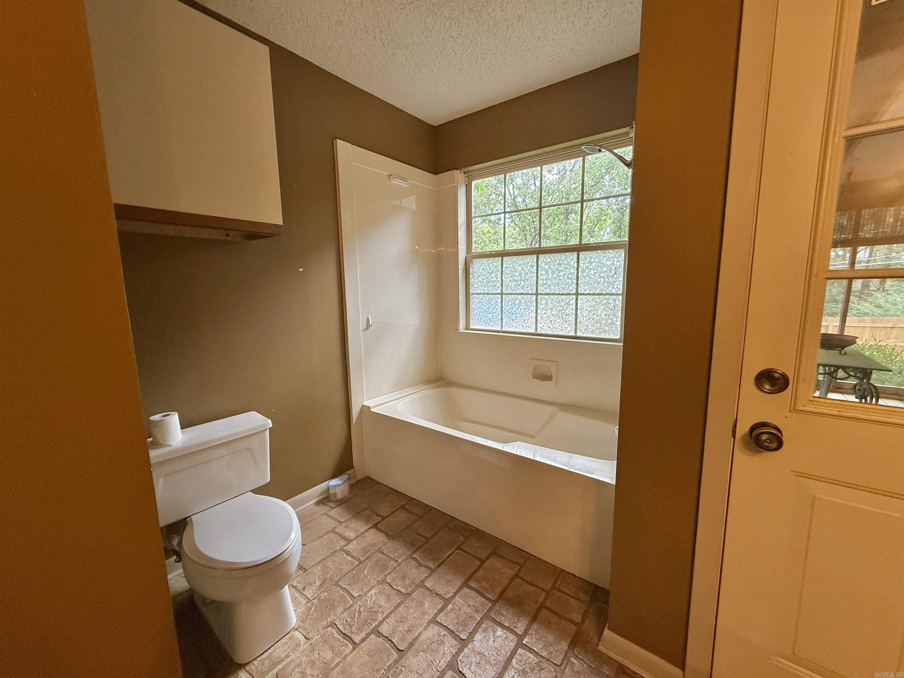 7701 Oak Ridge Property Photo 10
