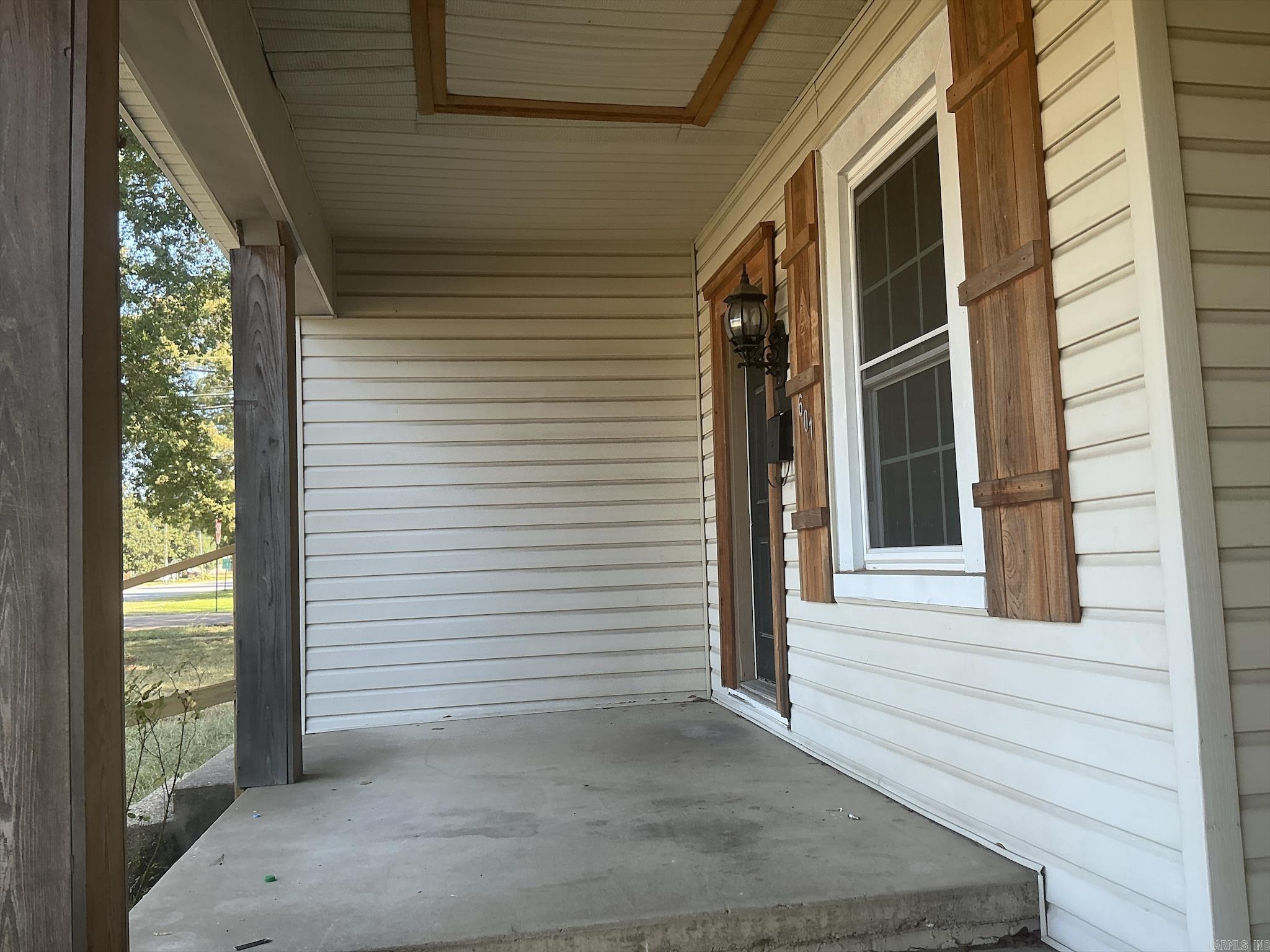 601 Main Property Photo 7