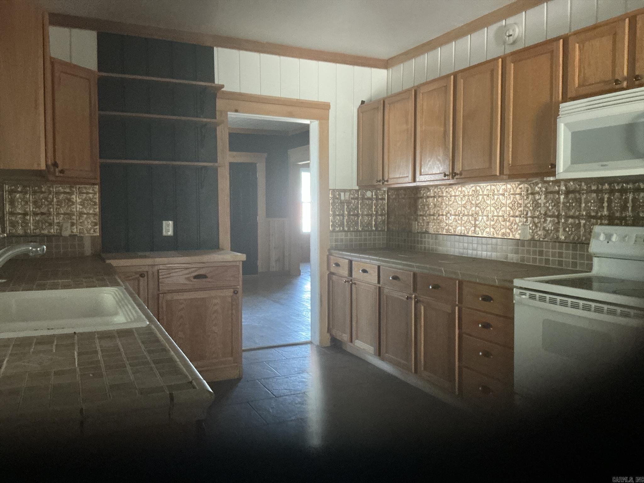 601 Main Property Photo 31