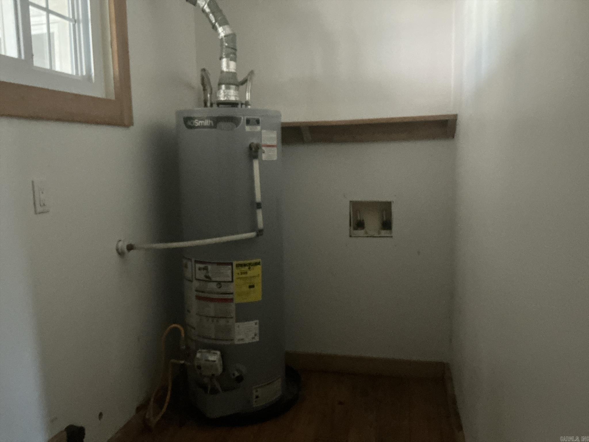 601 Main Property Photo 39