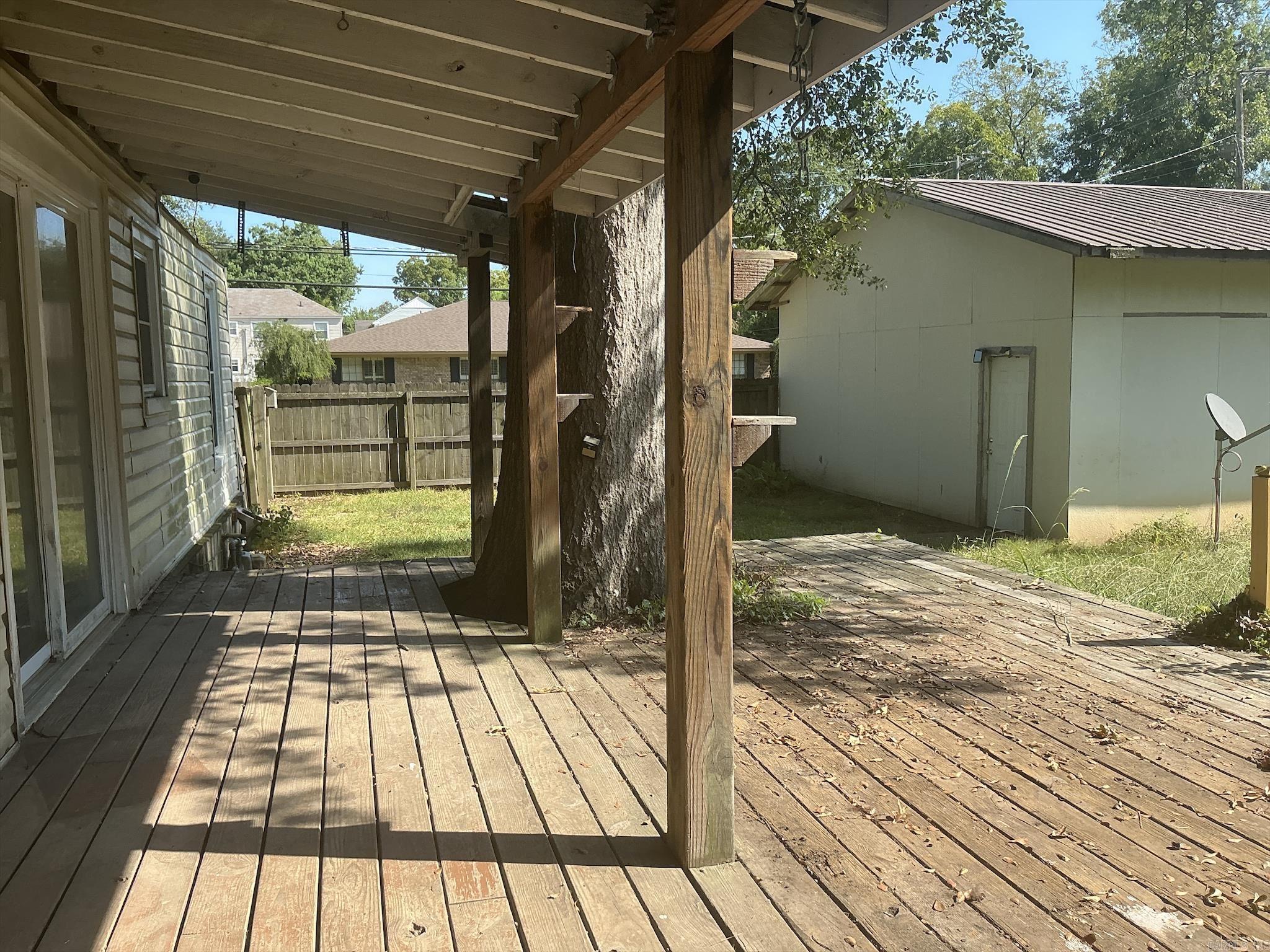 601 Main Property Photo 41