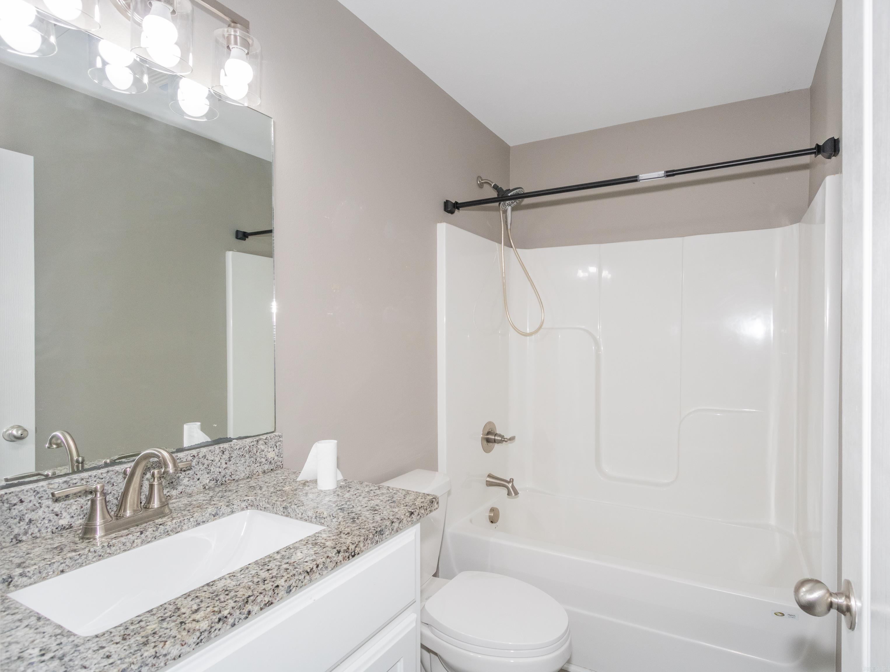 812 W 23rd Street Property Photo 14