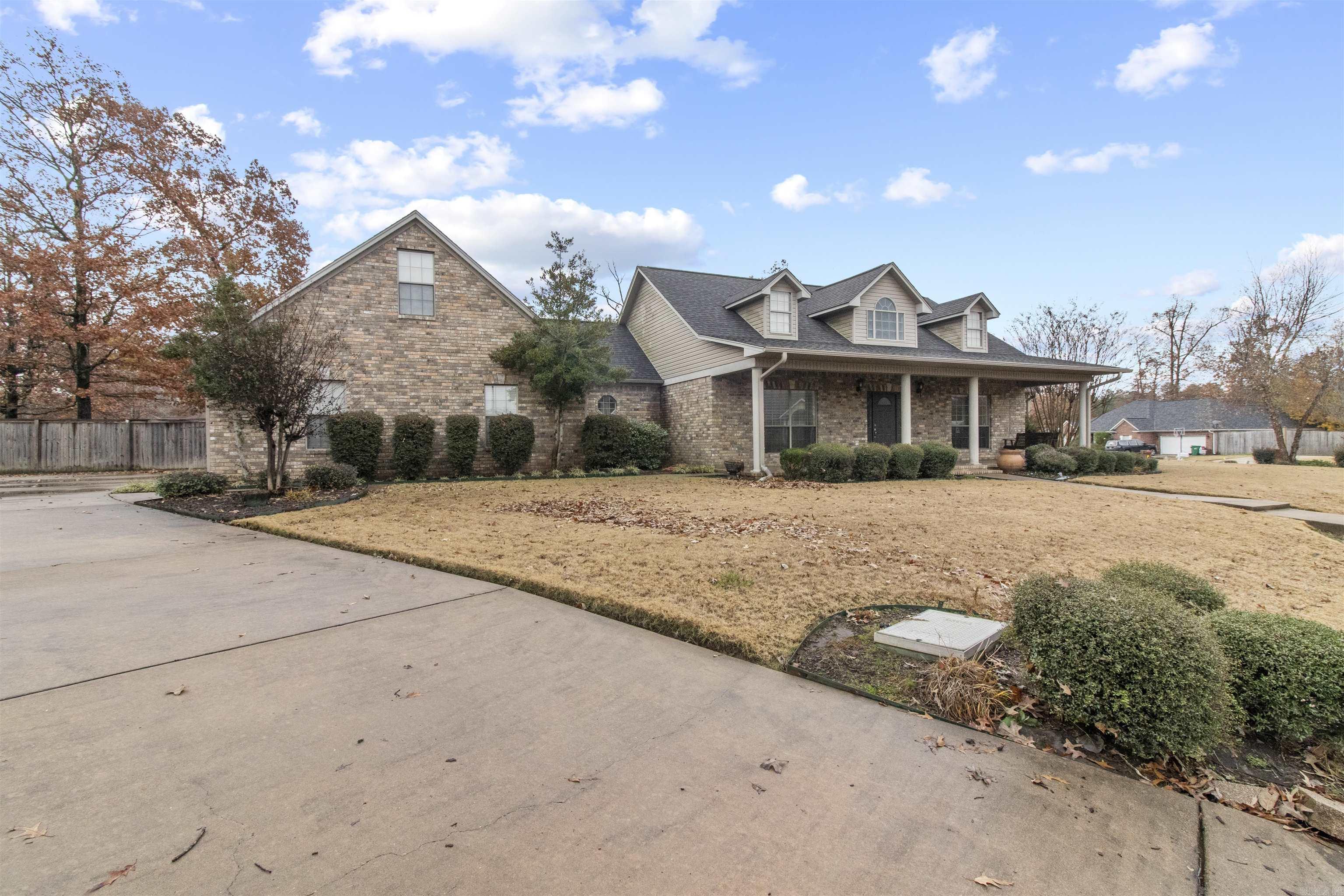 115 Overland Trail Property Photo 5
