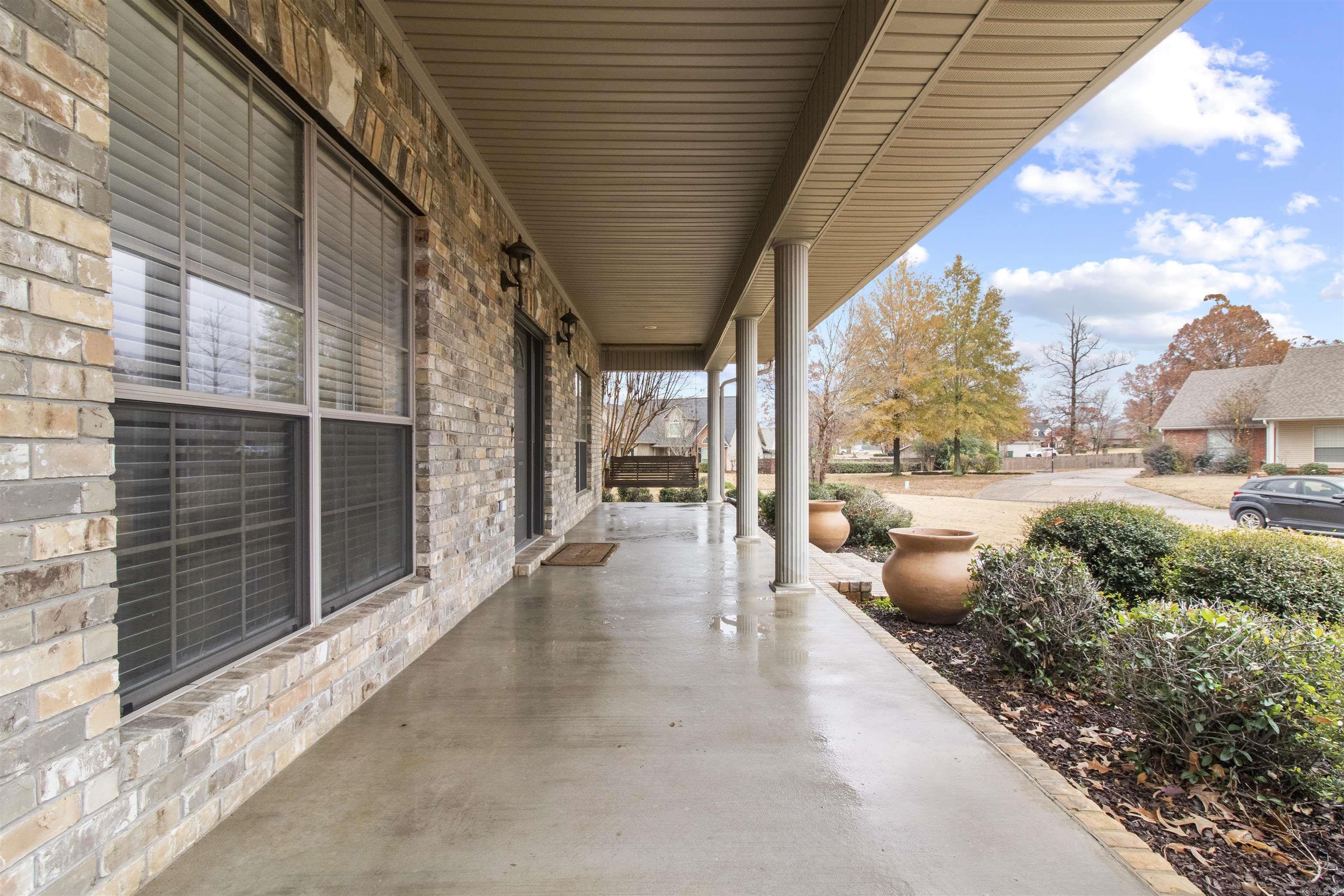115 Overland Trail Property Photo 12
