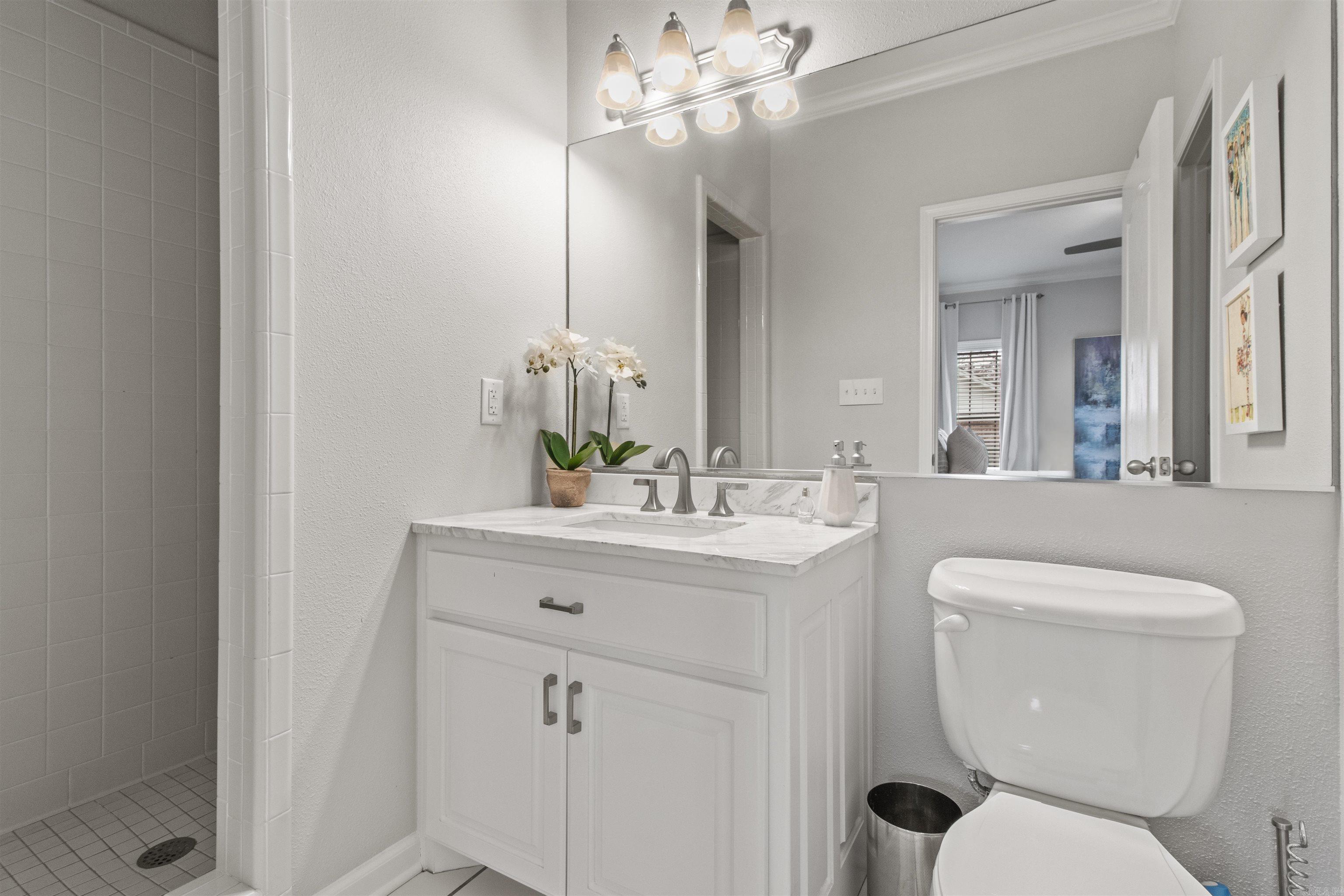115 Overland Trail Property Photo 40