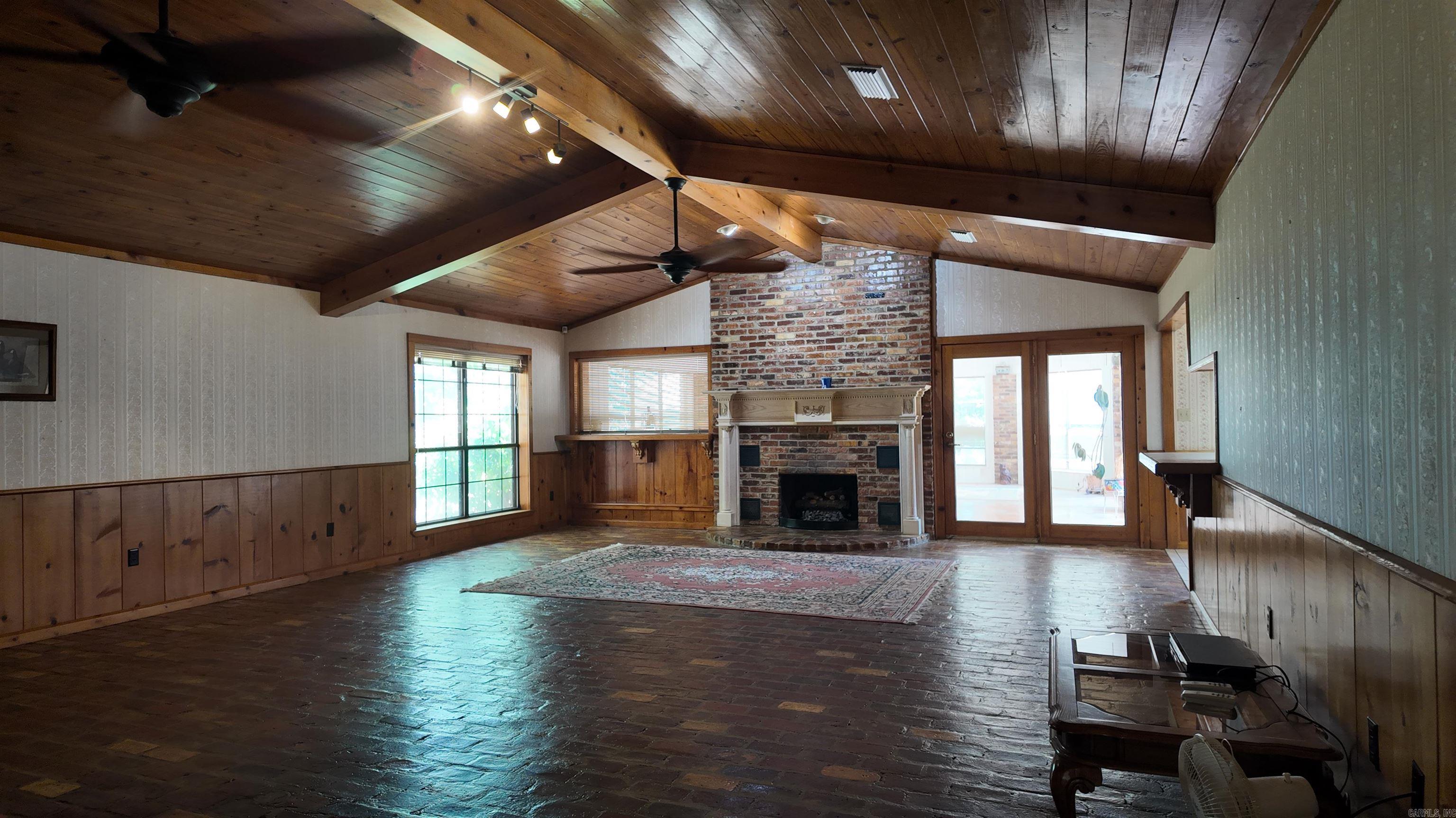 115 Bingham Lane Property Photo 4