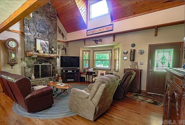 170 Little Lane Property Photo 5
