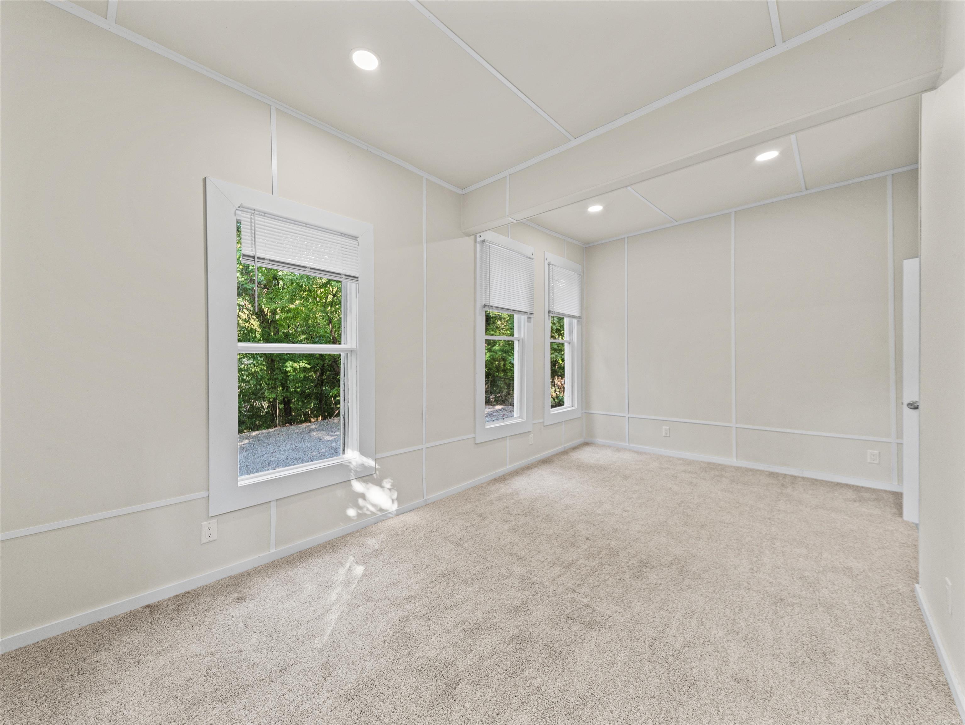 115 Eddy Property Photo 27