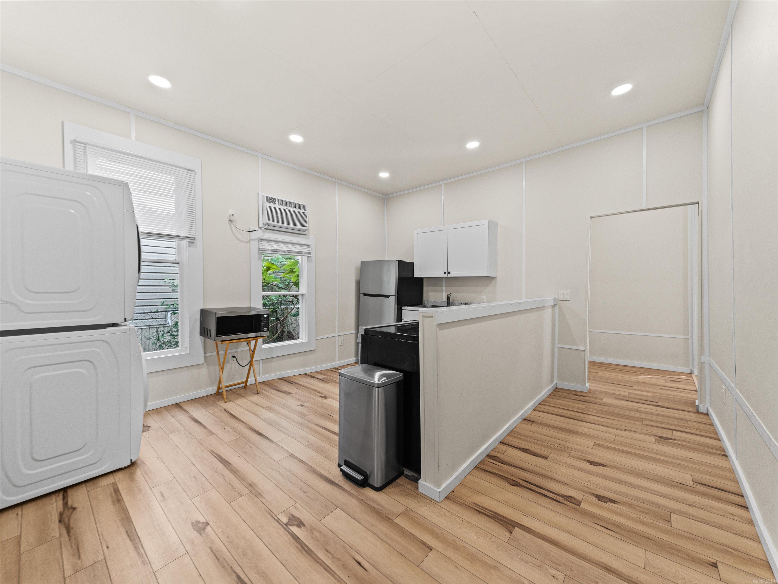 115 Eddy Property Photo 33