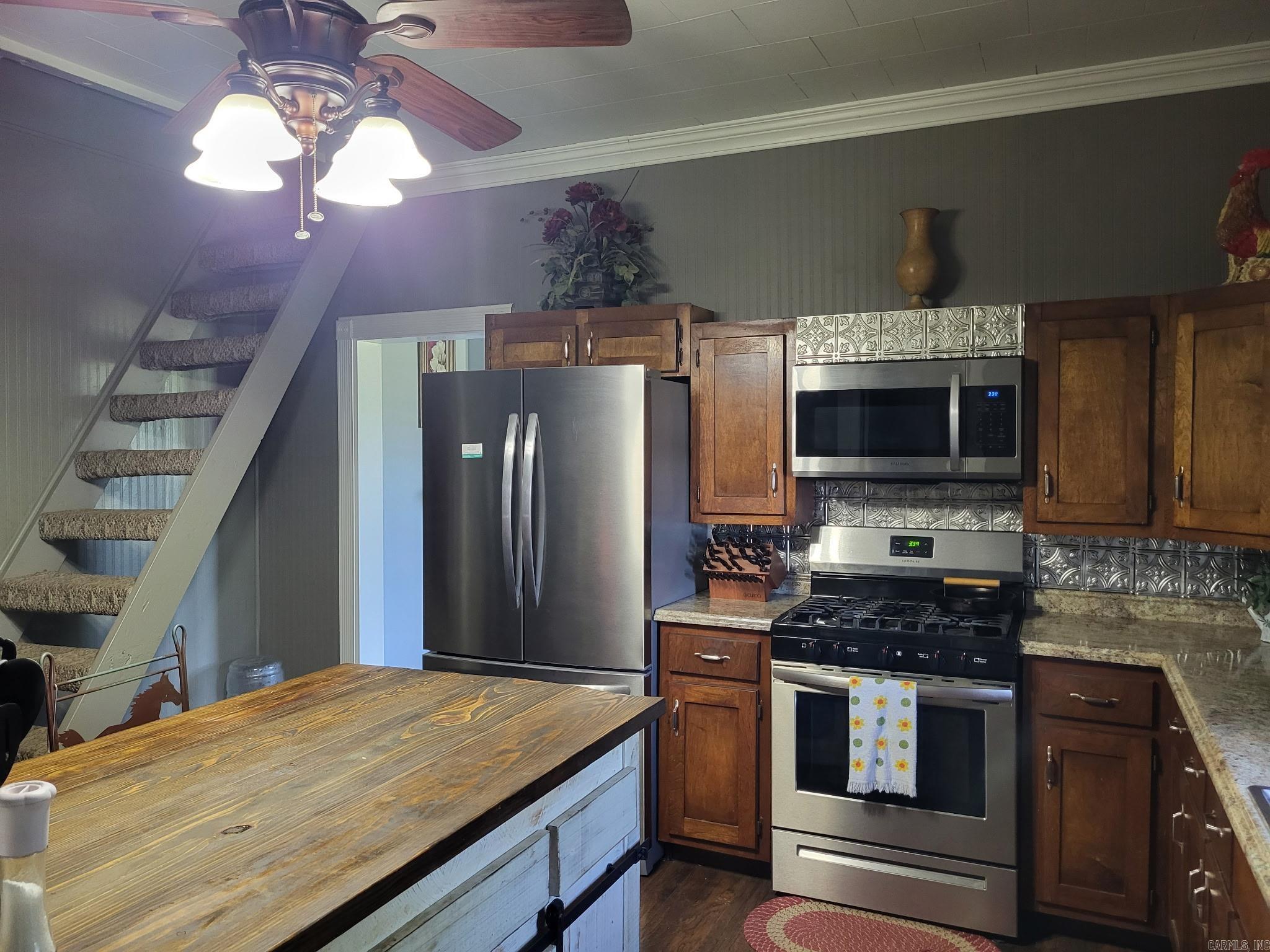1050 Cr 481 Property Photo 10