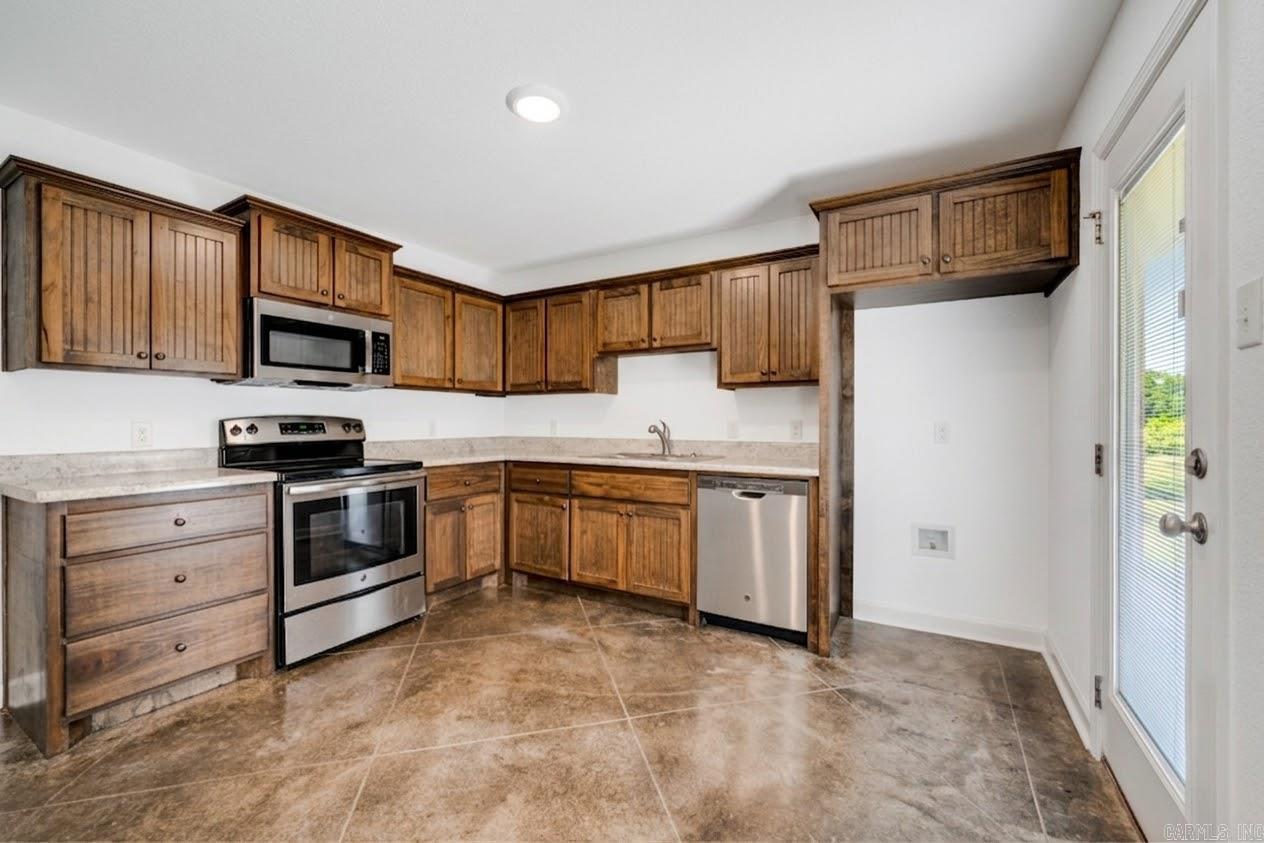 1325 Acuff Lane Property Photo 9