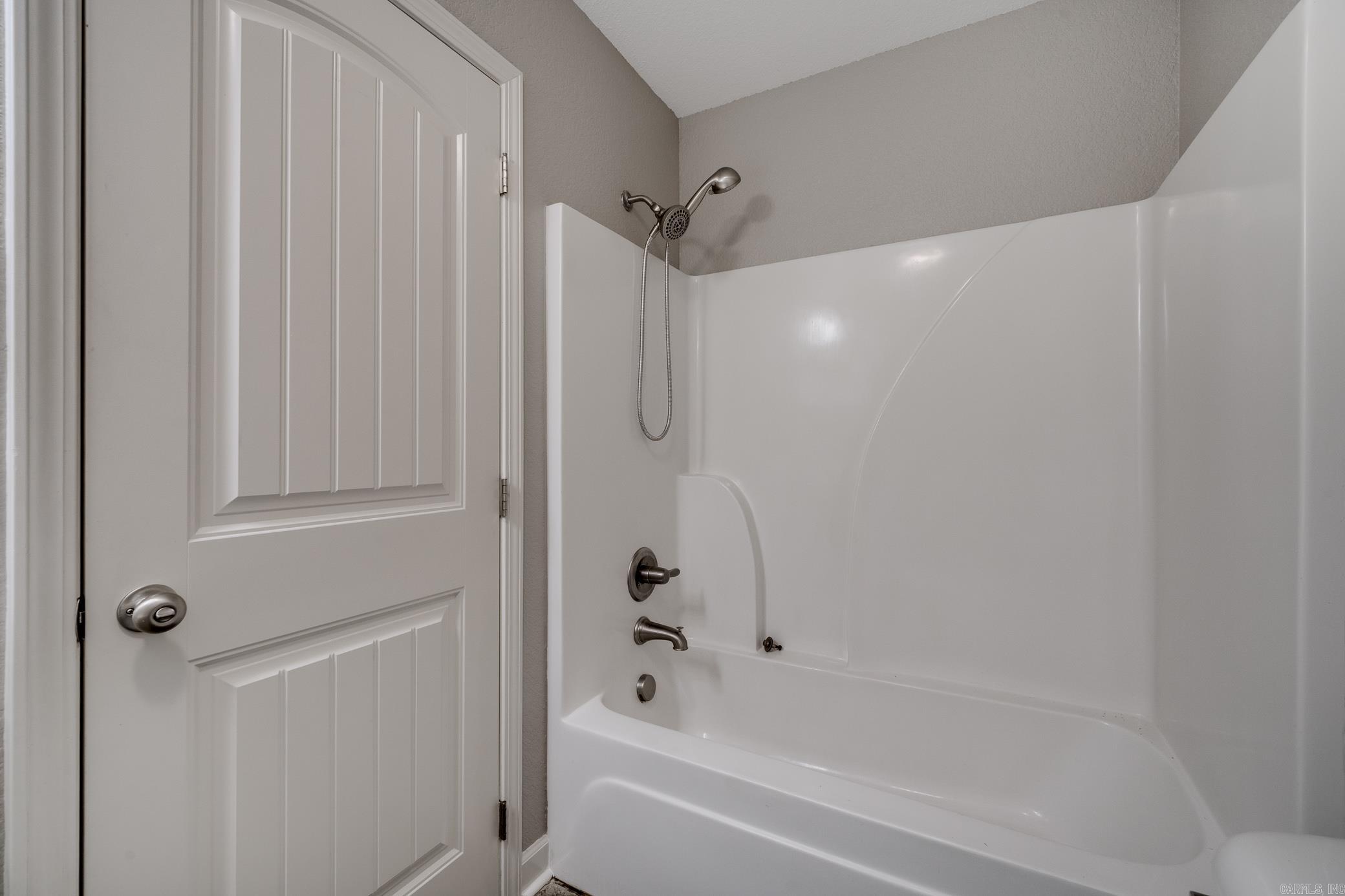 1325 Acuff Lane Property Photo 15