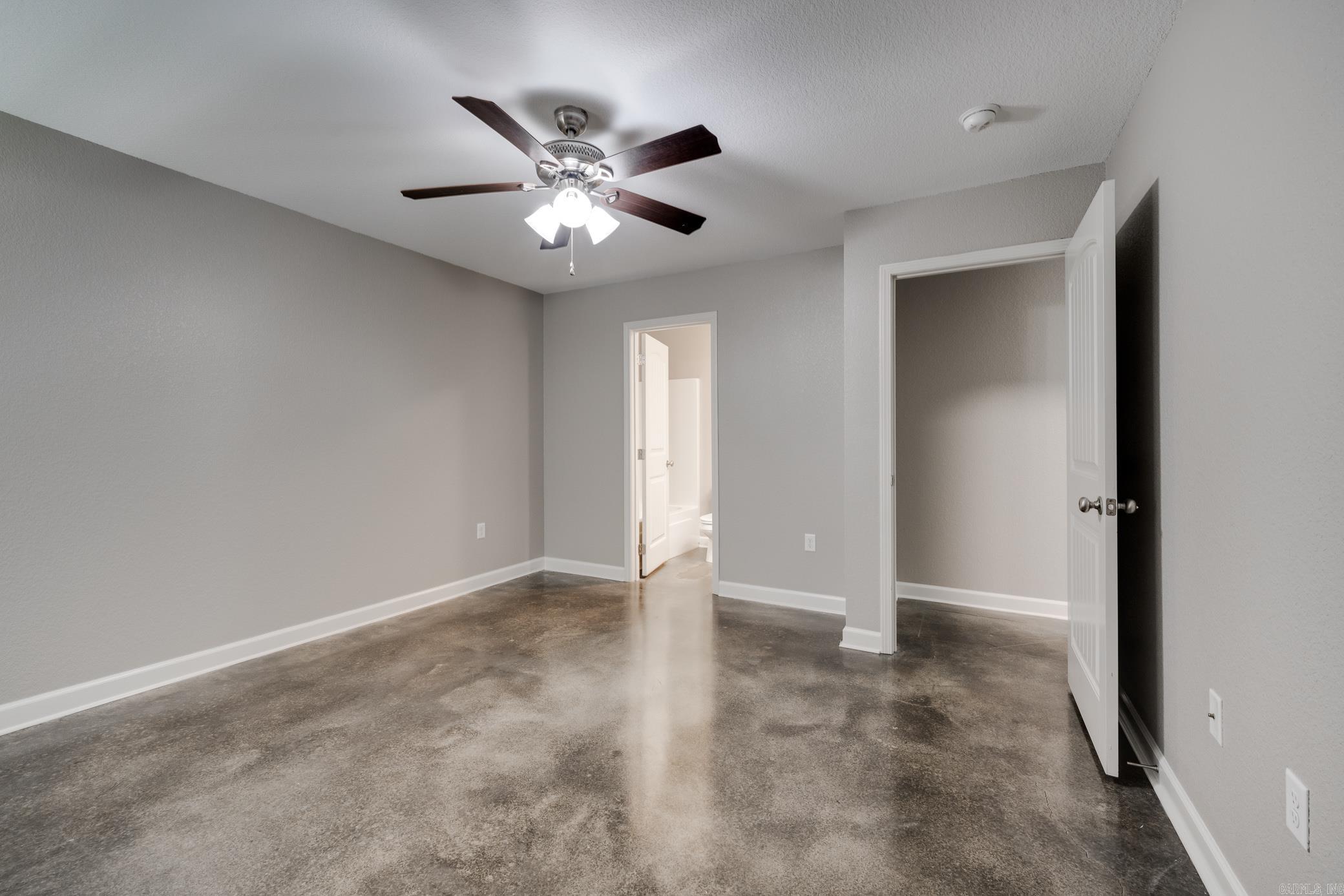 1325 Acuff Lane Property Photo 19