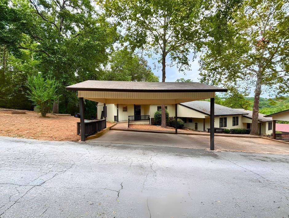 1 Eufaula Trail Property Photo 2