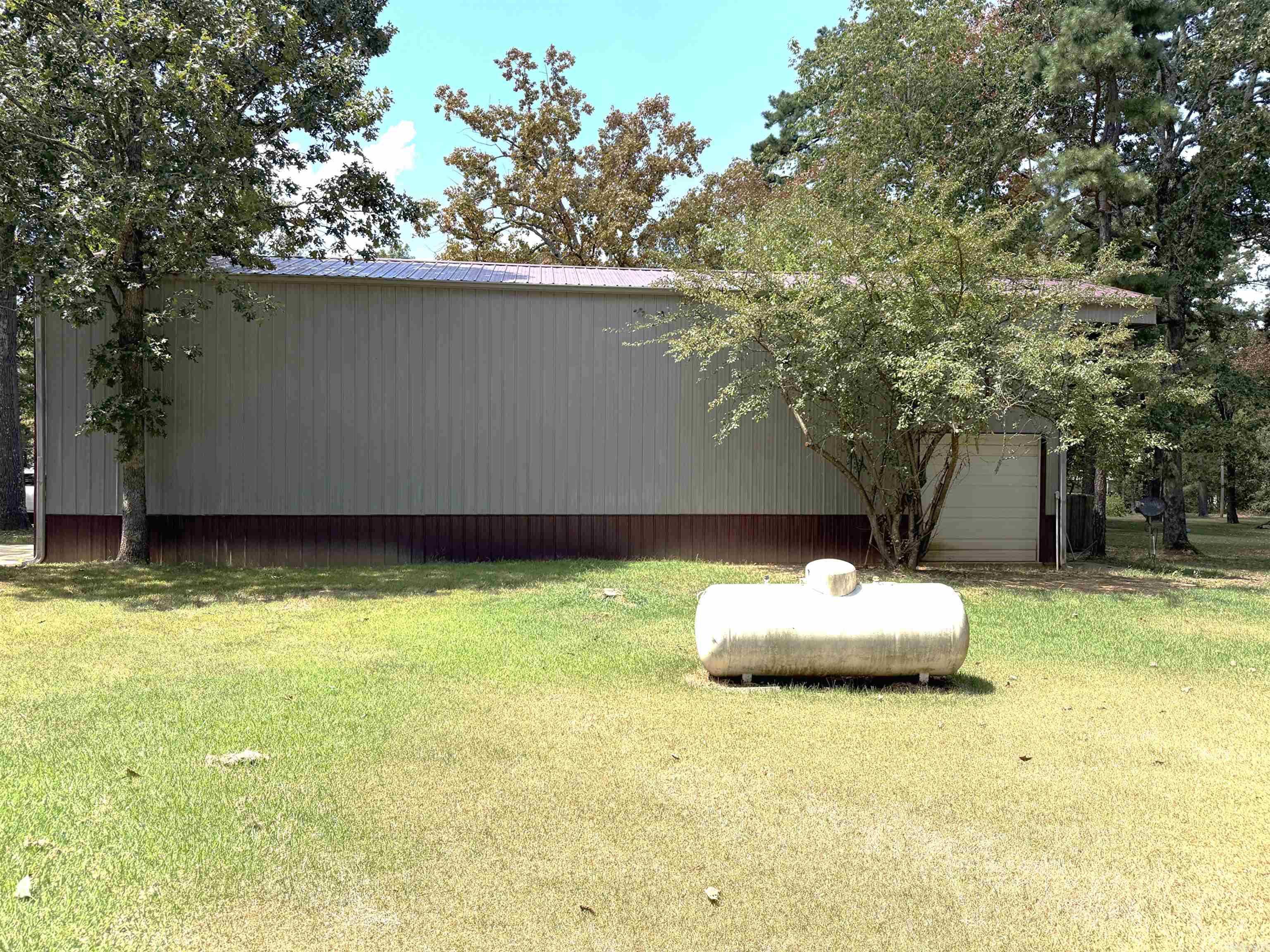 513 Wagon Circle Property Photo 6