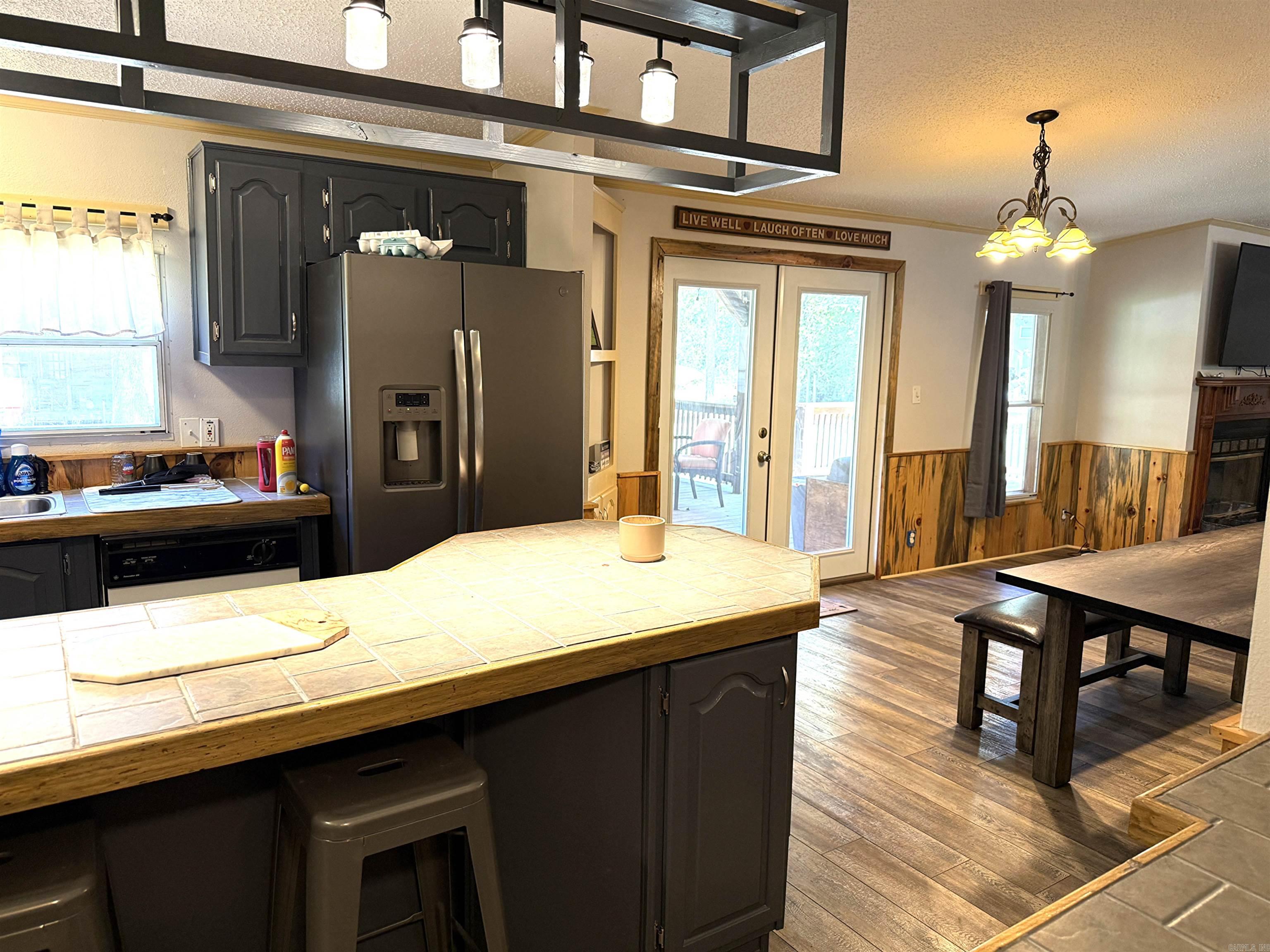 513 Wagon Circle Property Photo 32
