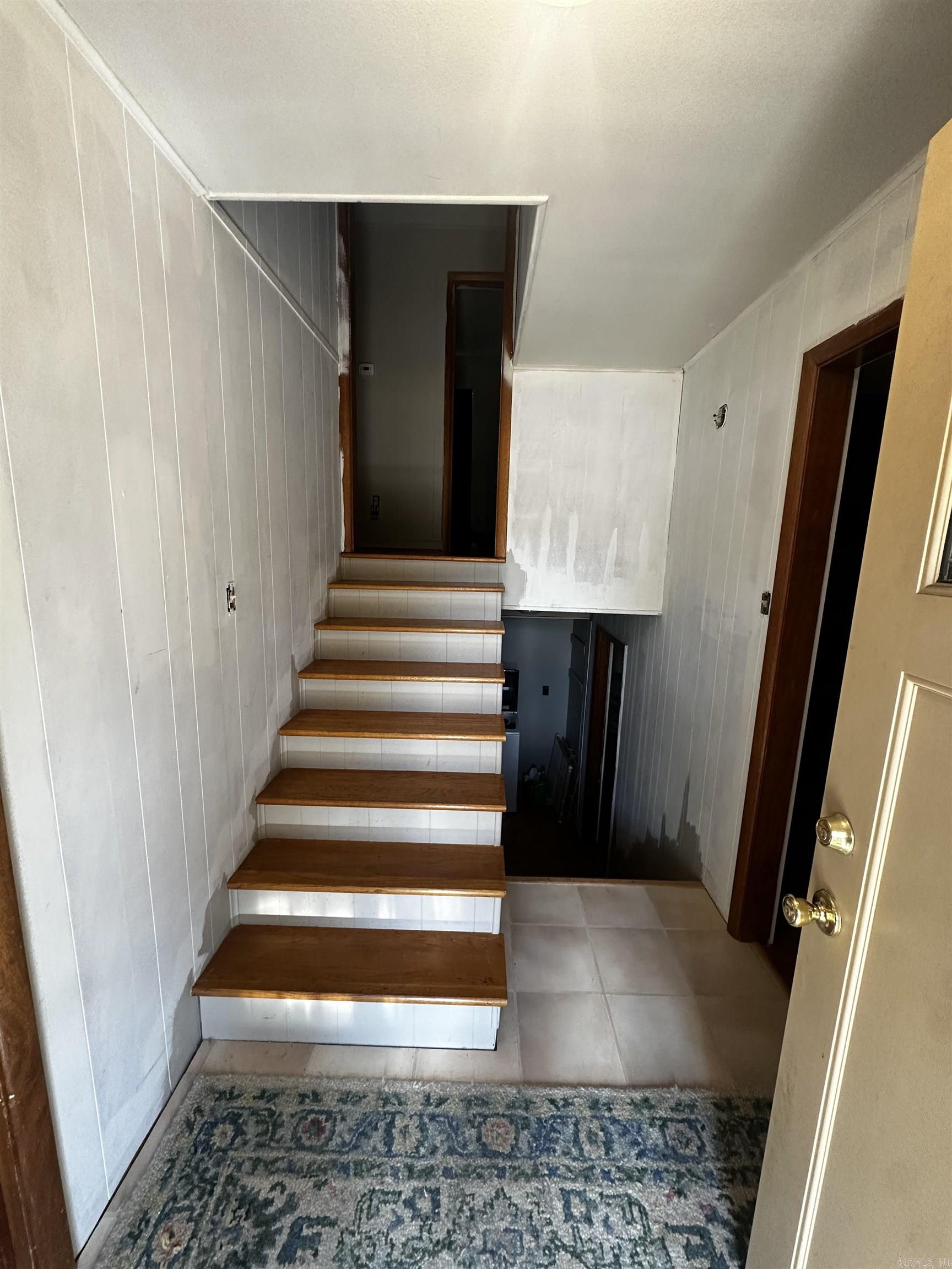 805 Newcomb Property Photo 7