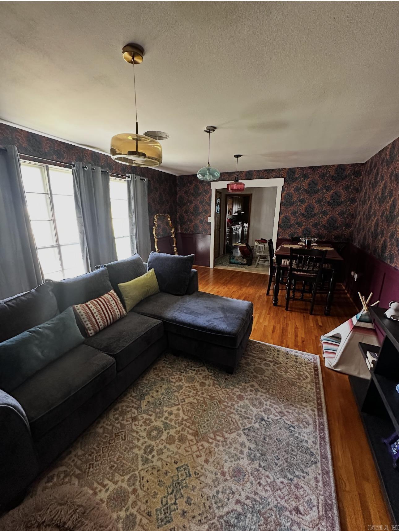 805 Newcomb Property Photo 10