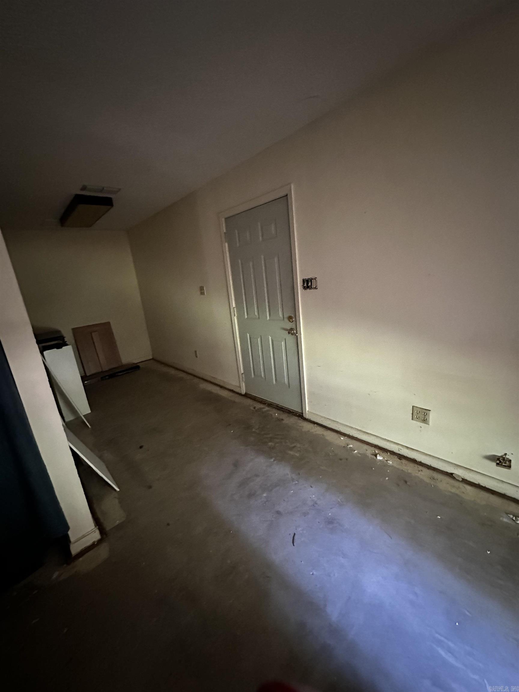 805 Newcomb Property Photo 40