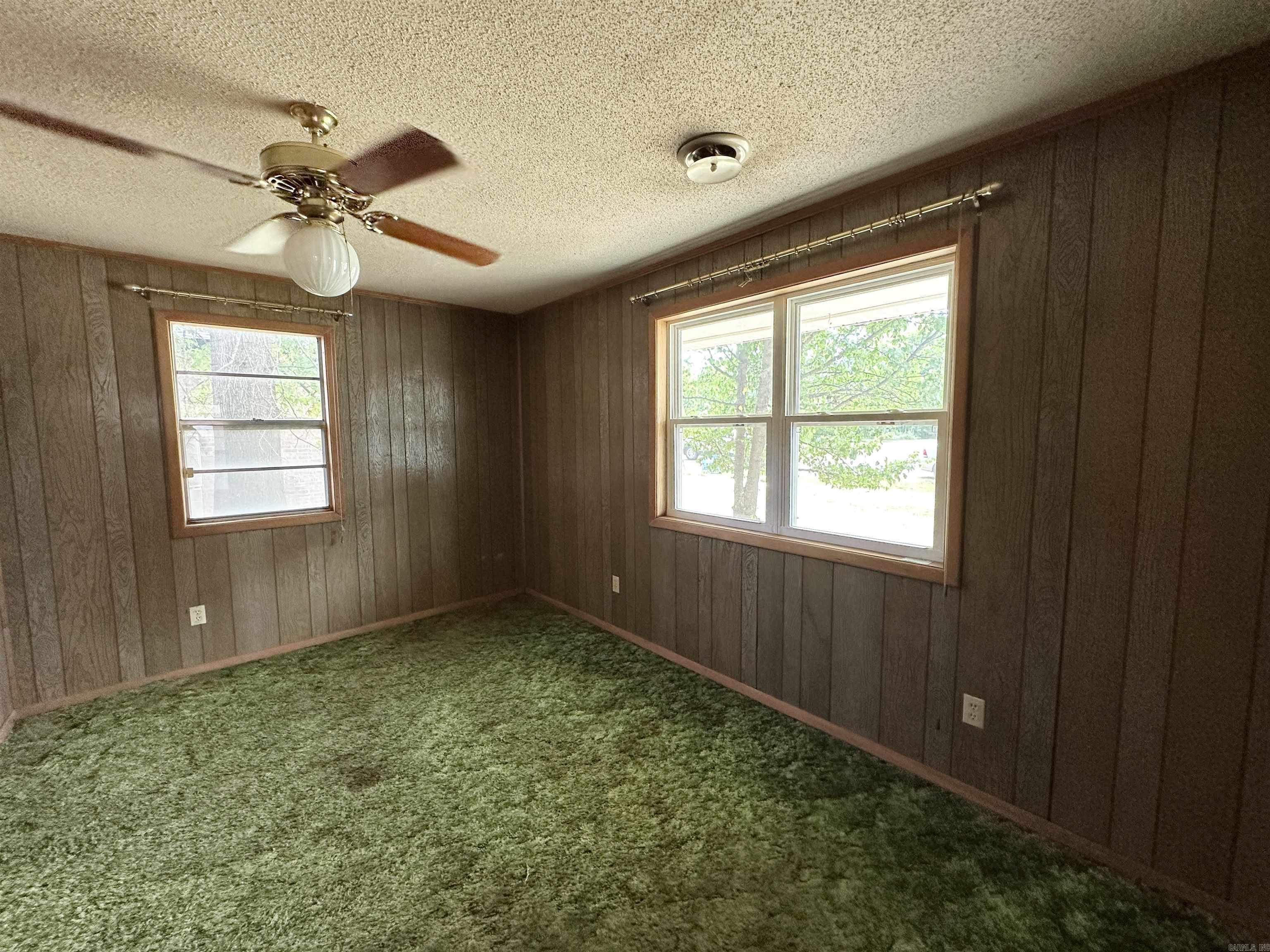2404 Boydston St. Property Photo 12