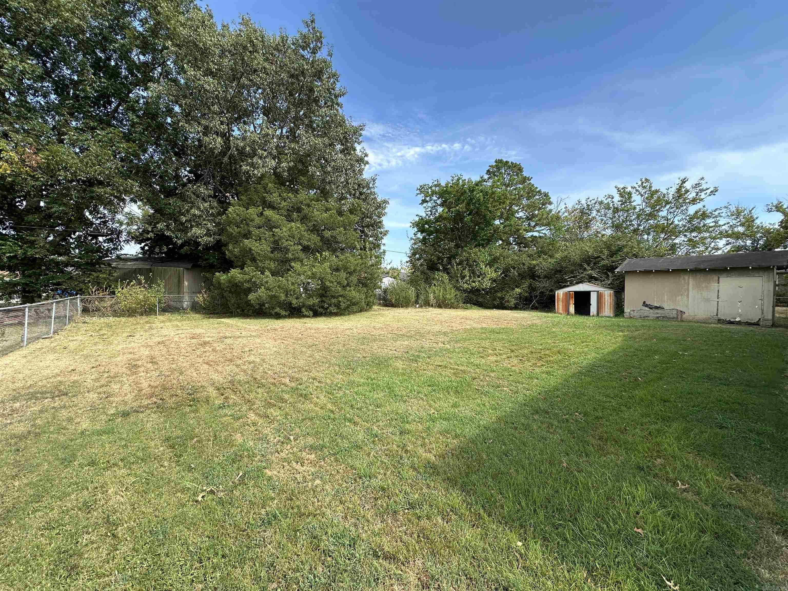 2404 Boydston St. Property Photo 24