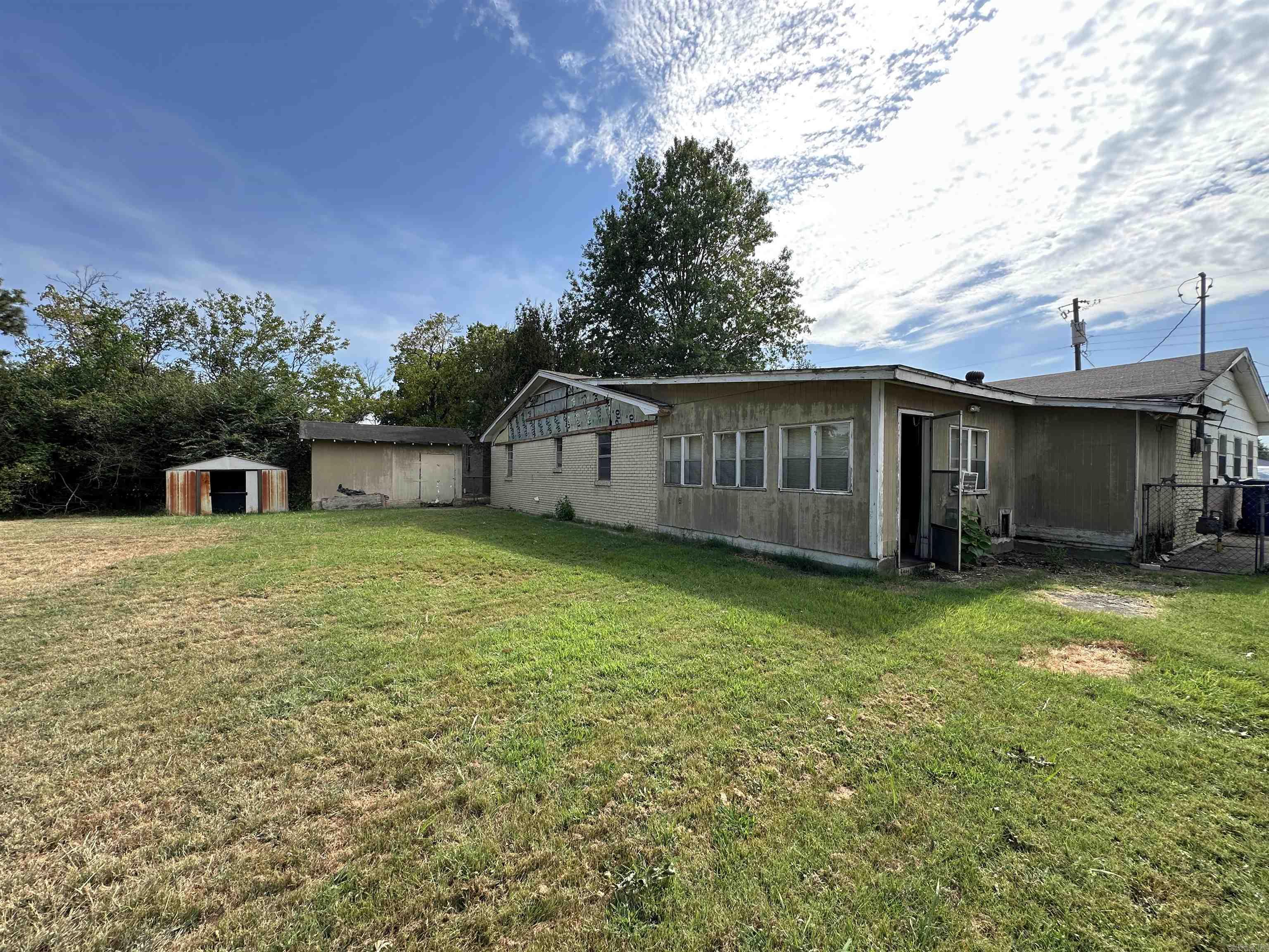 2404 Boydston St. Property Photo 25