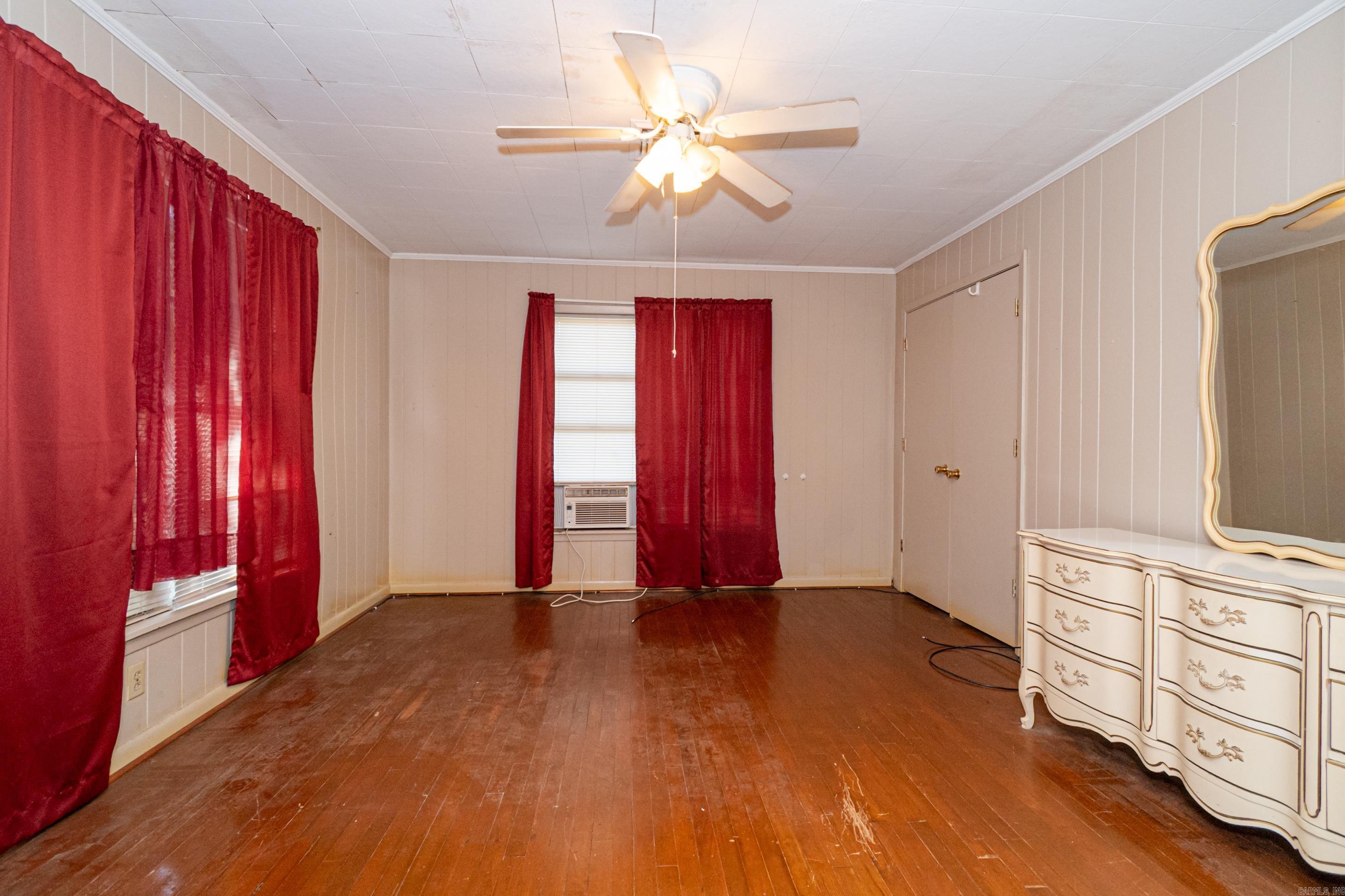216 Ruth Property Photo 12