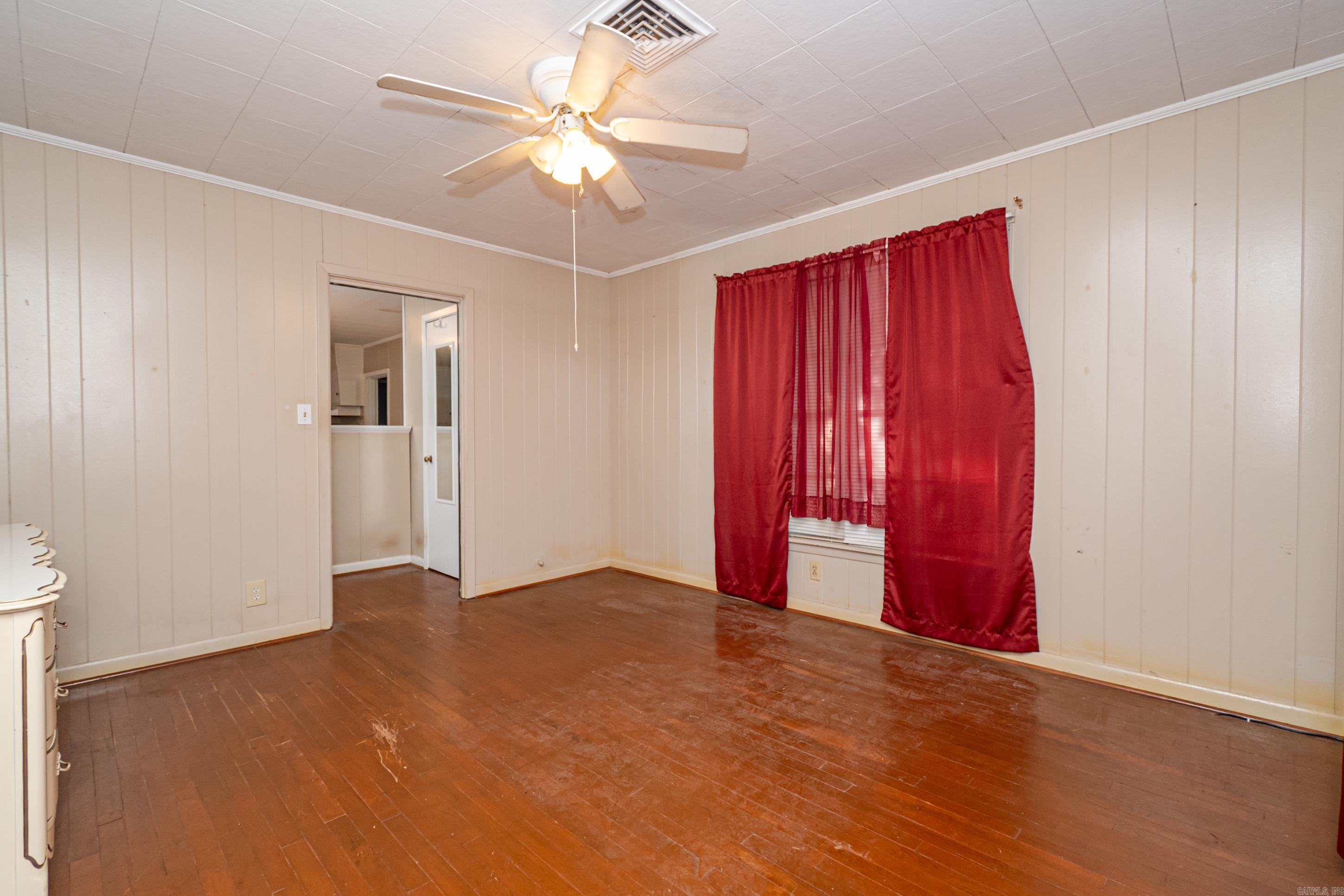 216 Ruth Property Photo 13