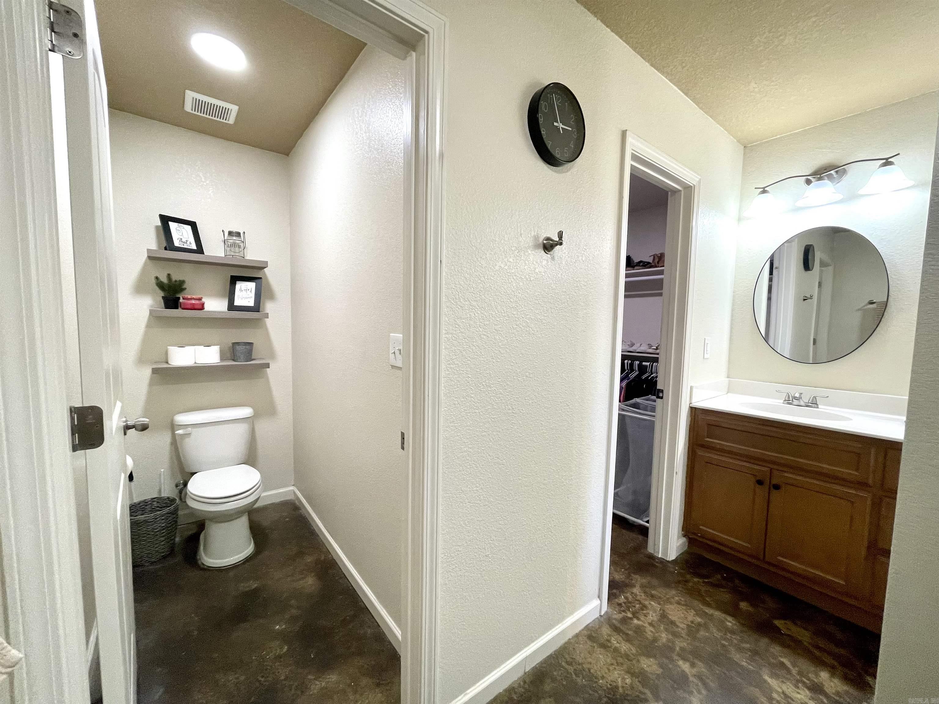 433 N Willow Avenue Property Photo 15