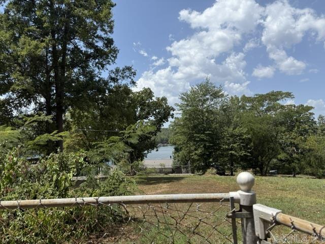 000 Arrowhead Drive Property Photo 4