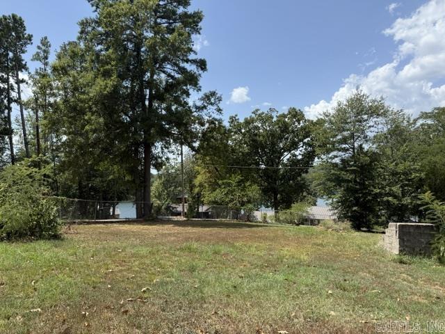 000 Arrowhead Drive Property Photo 7