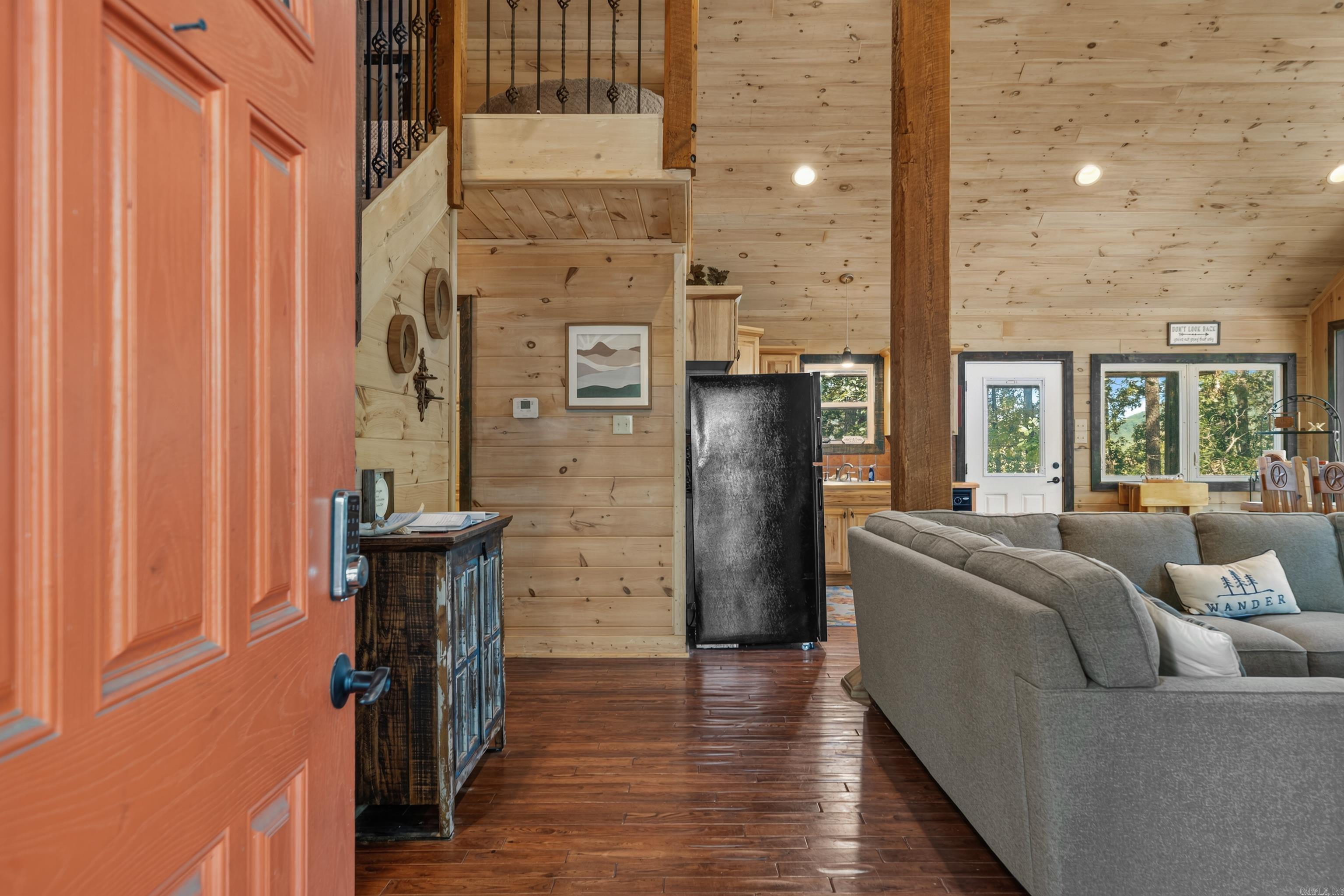 3 Lolas Lane Property Photo 6