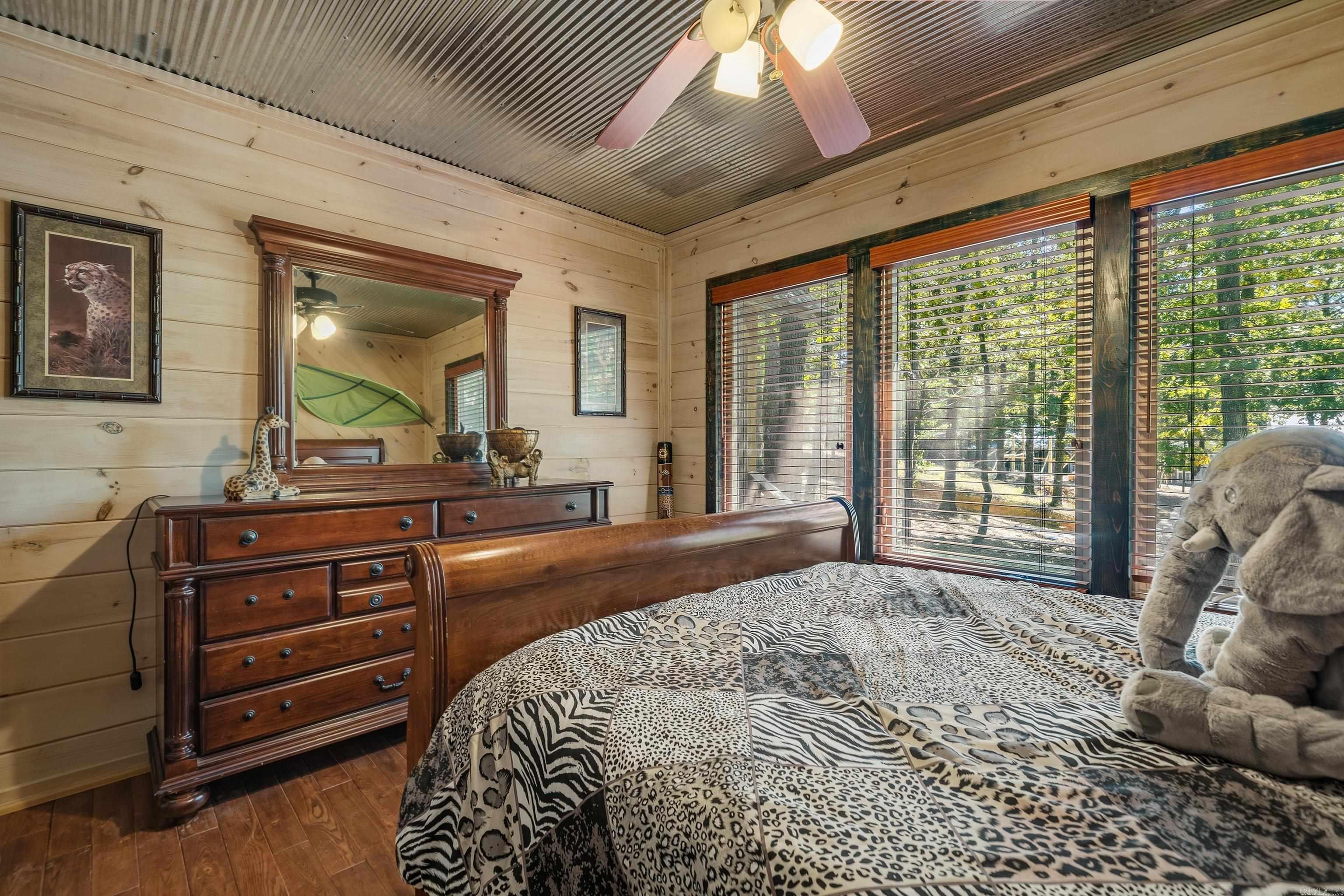 3 Lolas Lane Property Photo 23