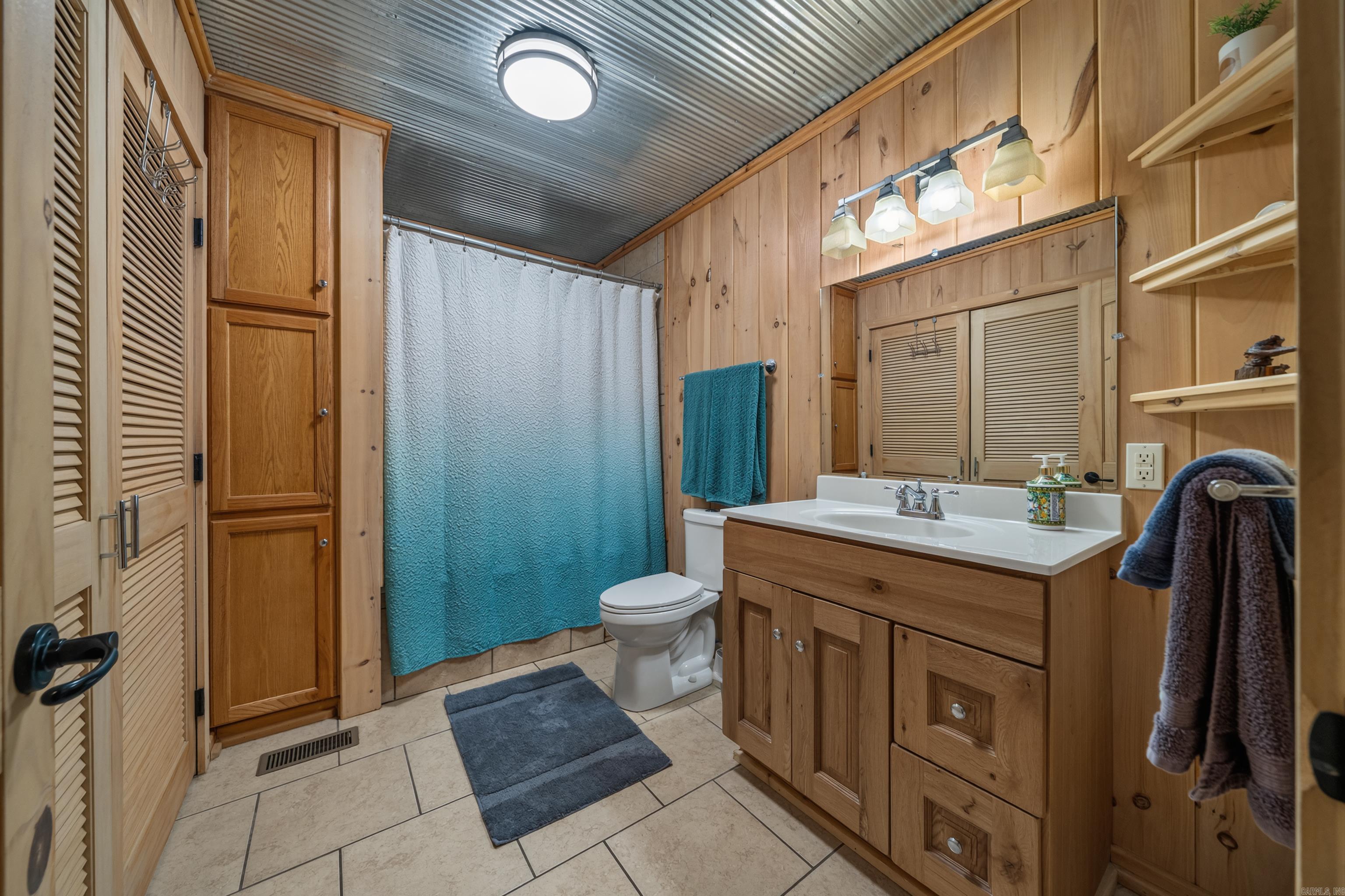 3 Lolas Lane Property Photo 26