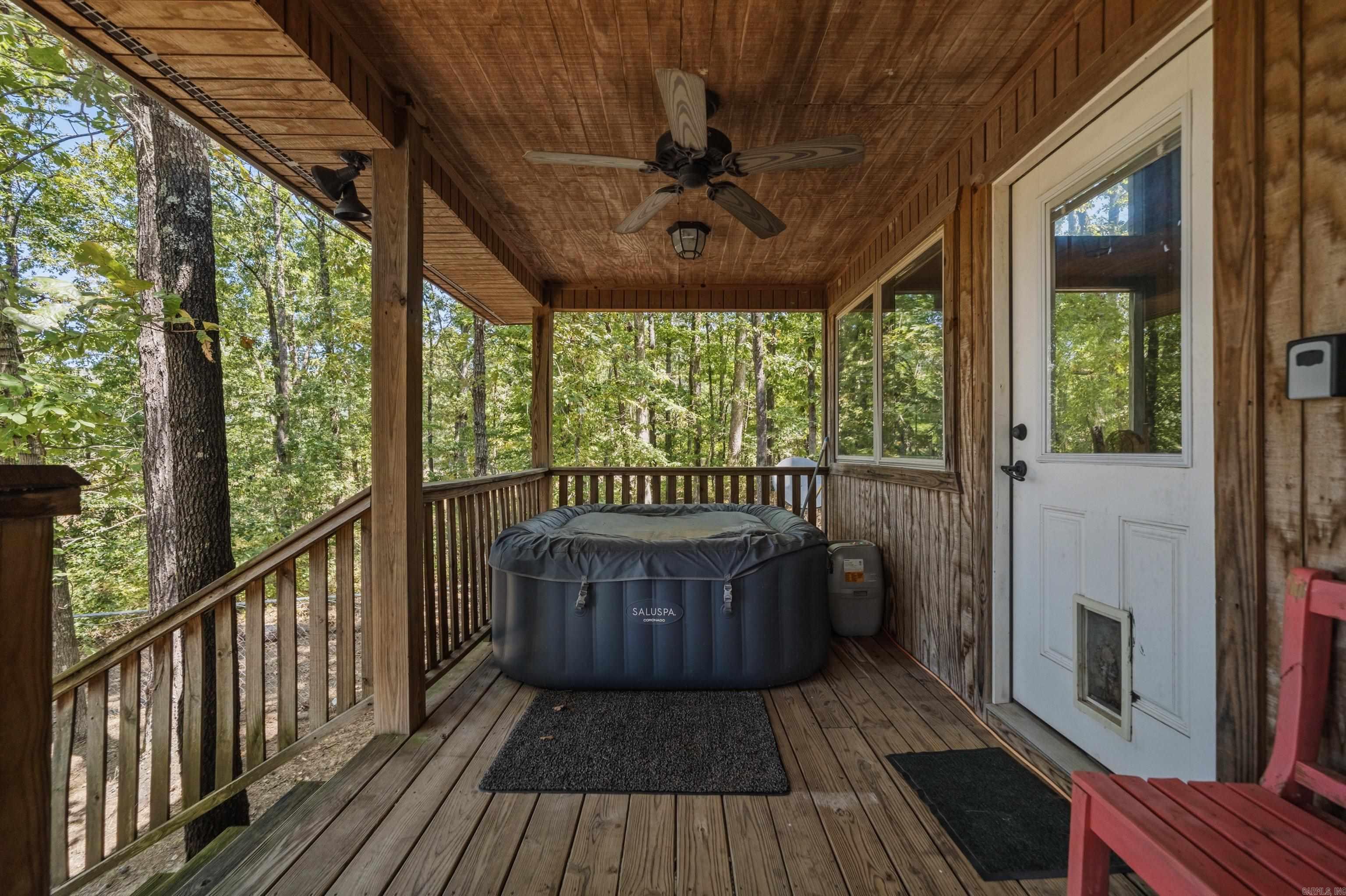 3 Lolas Lane Property Photo 34